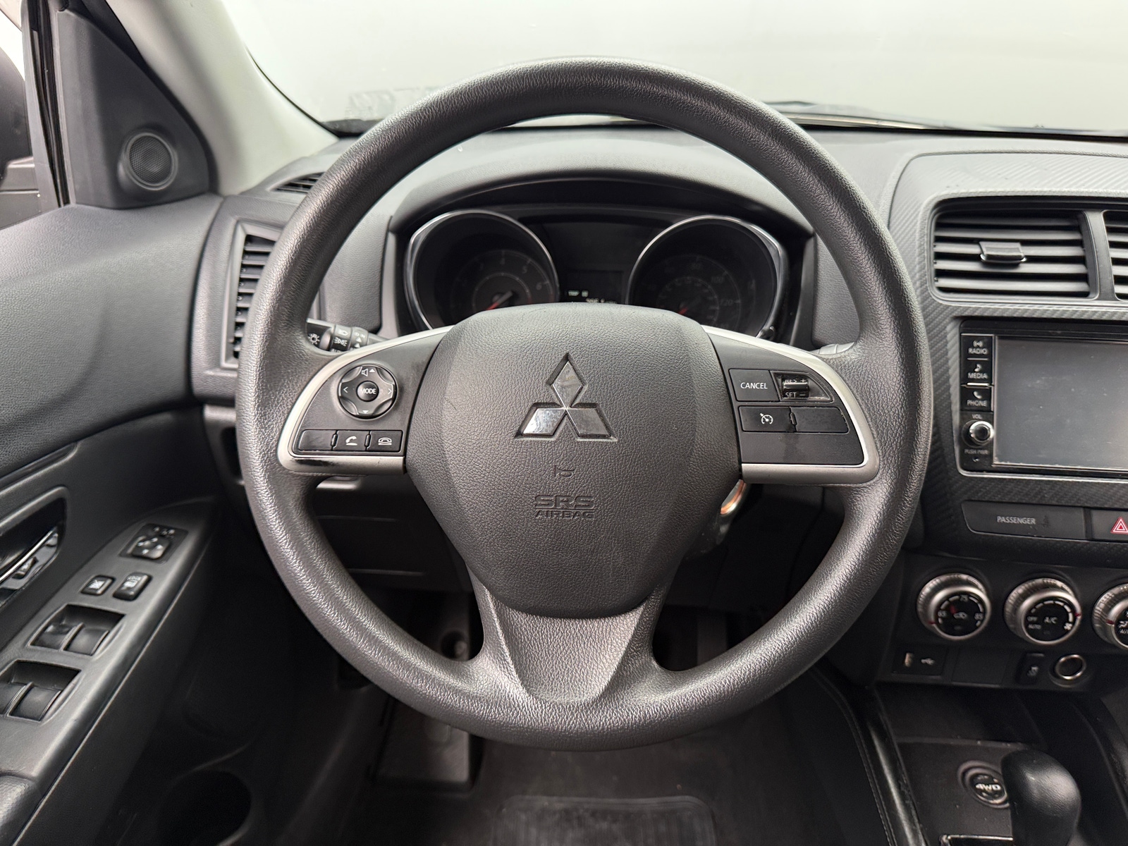 Thumbnail: 2024 Mitsubishi Outlander Sport - 5