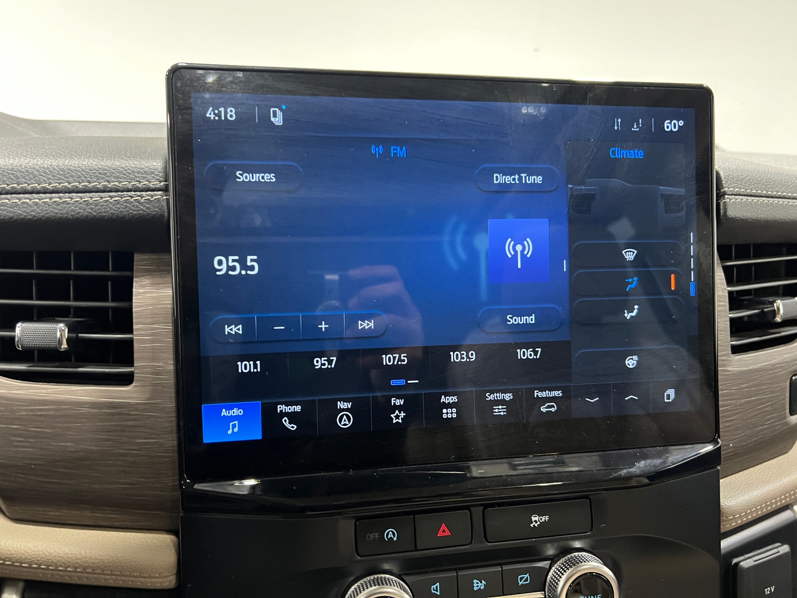 Thumbnail: 2024 Ford Expedition MAX - 3