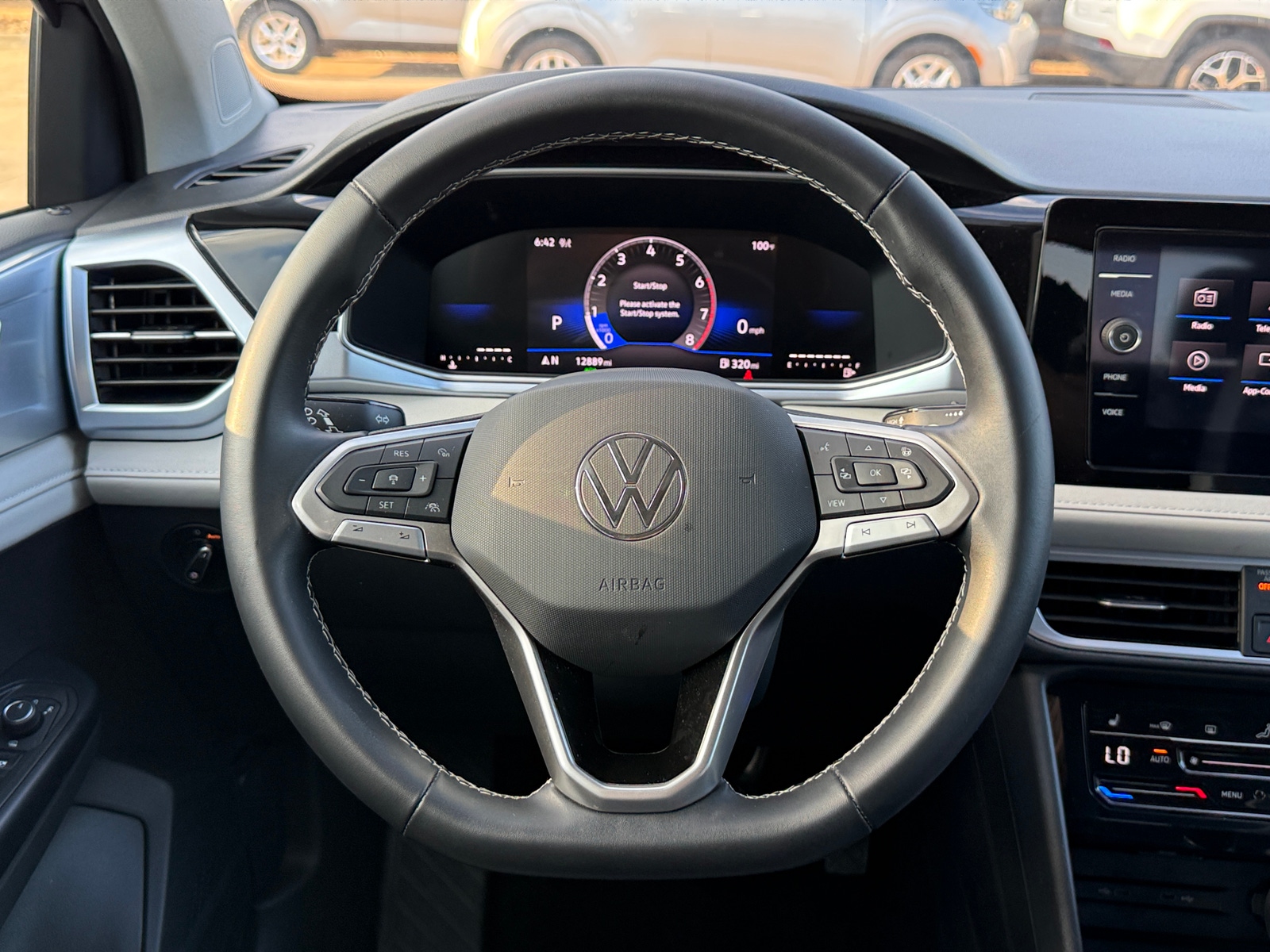 Thumbnail: 2026 Volkswagen Taos - 4