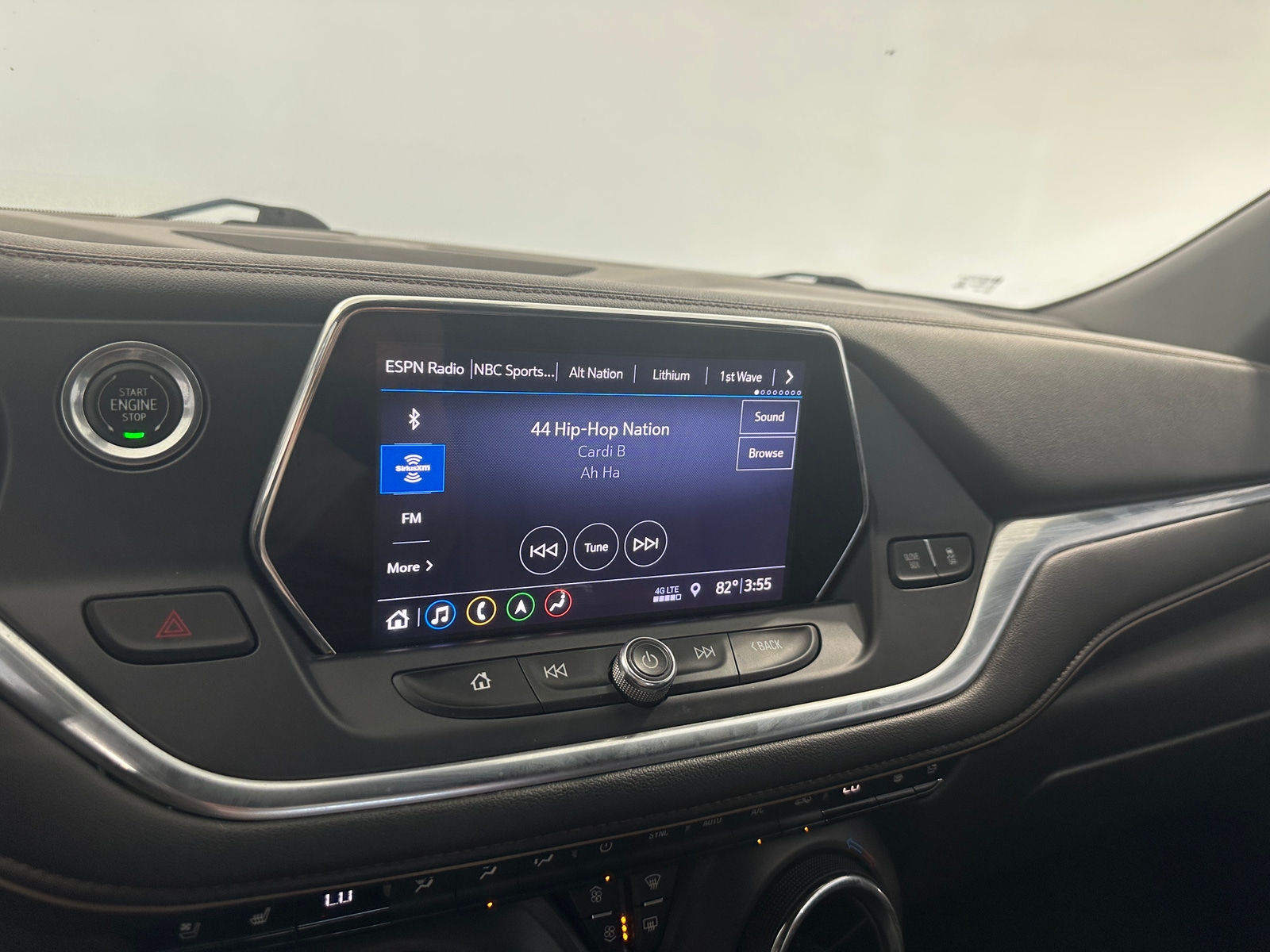 Thumbnail: 2019 Chevrolet Blazer - 3