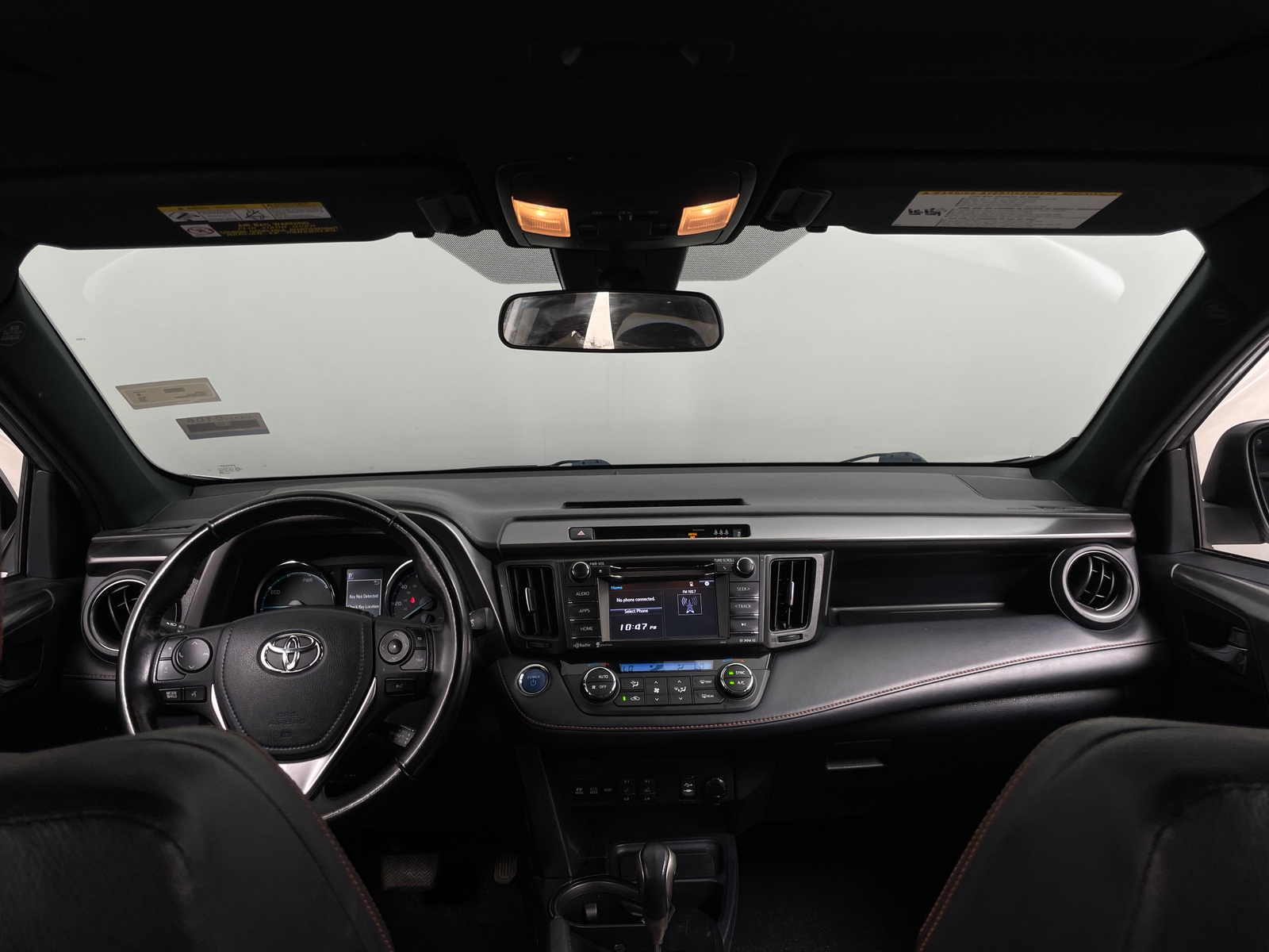 Thumbnail: 2018 Toyota RAV4 - 2