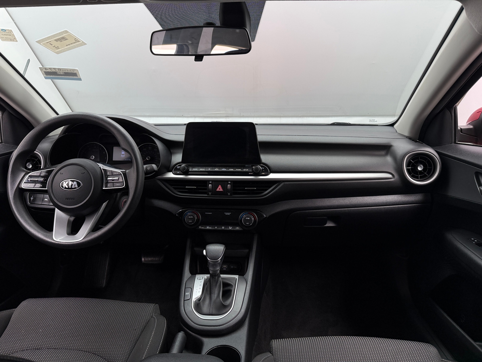 Thumbnail: 2019 Kia Forte - 3
