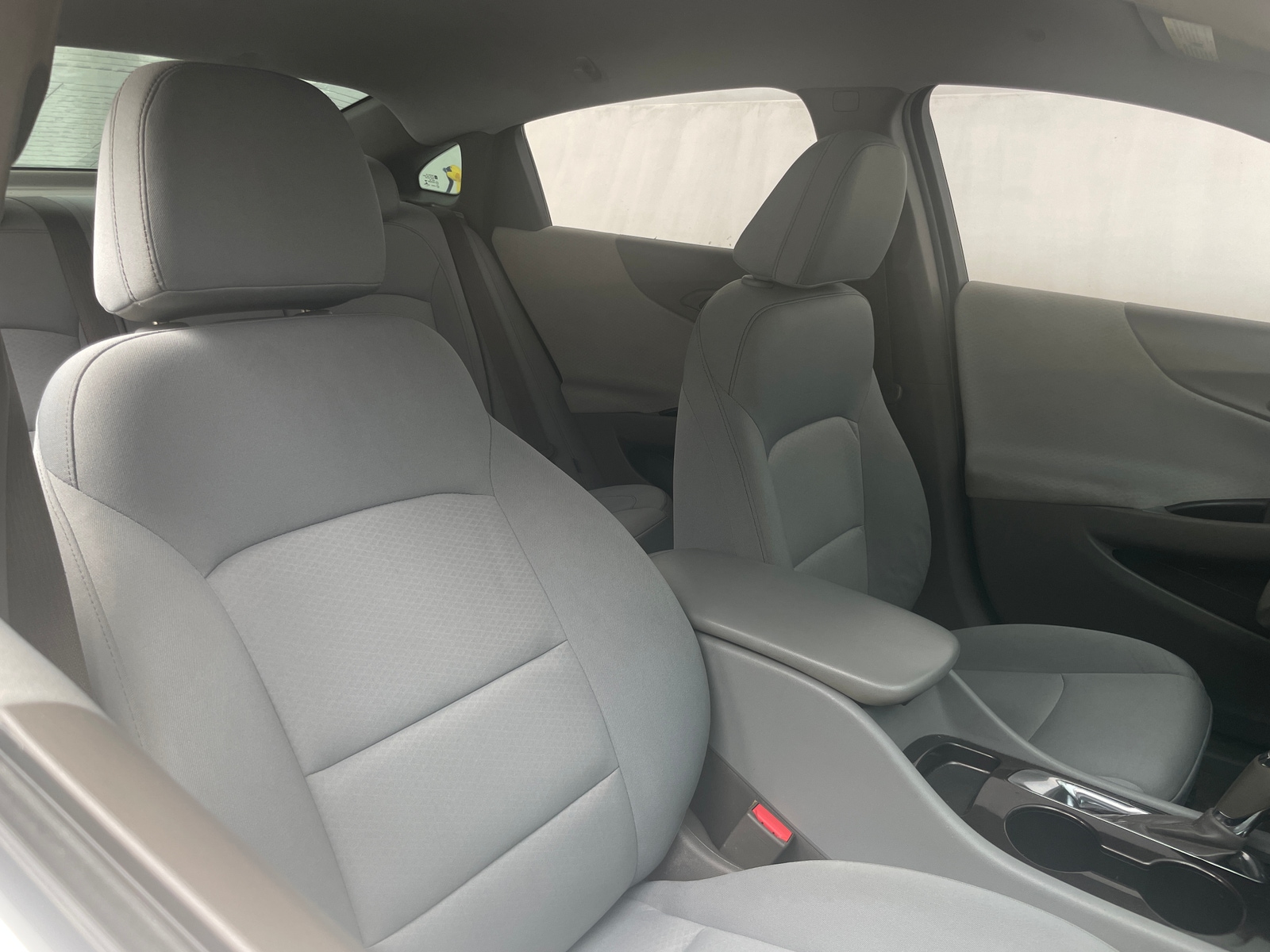 Thumbnail: 2018 Chevrolet Malibu - 2