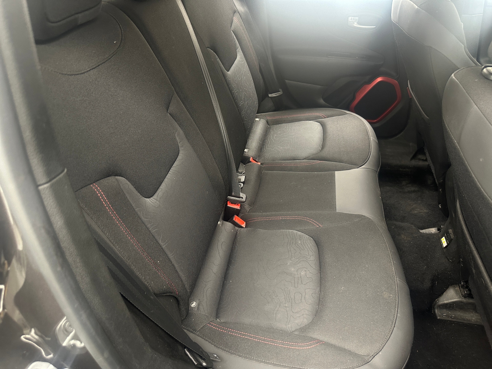 Thumbnail: 2017 Jeep Renegade - 6