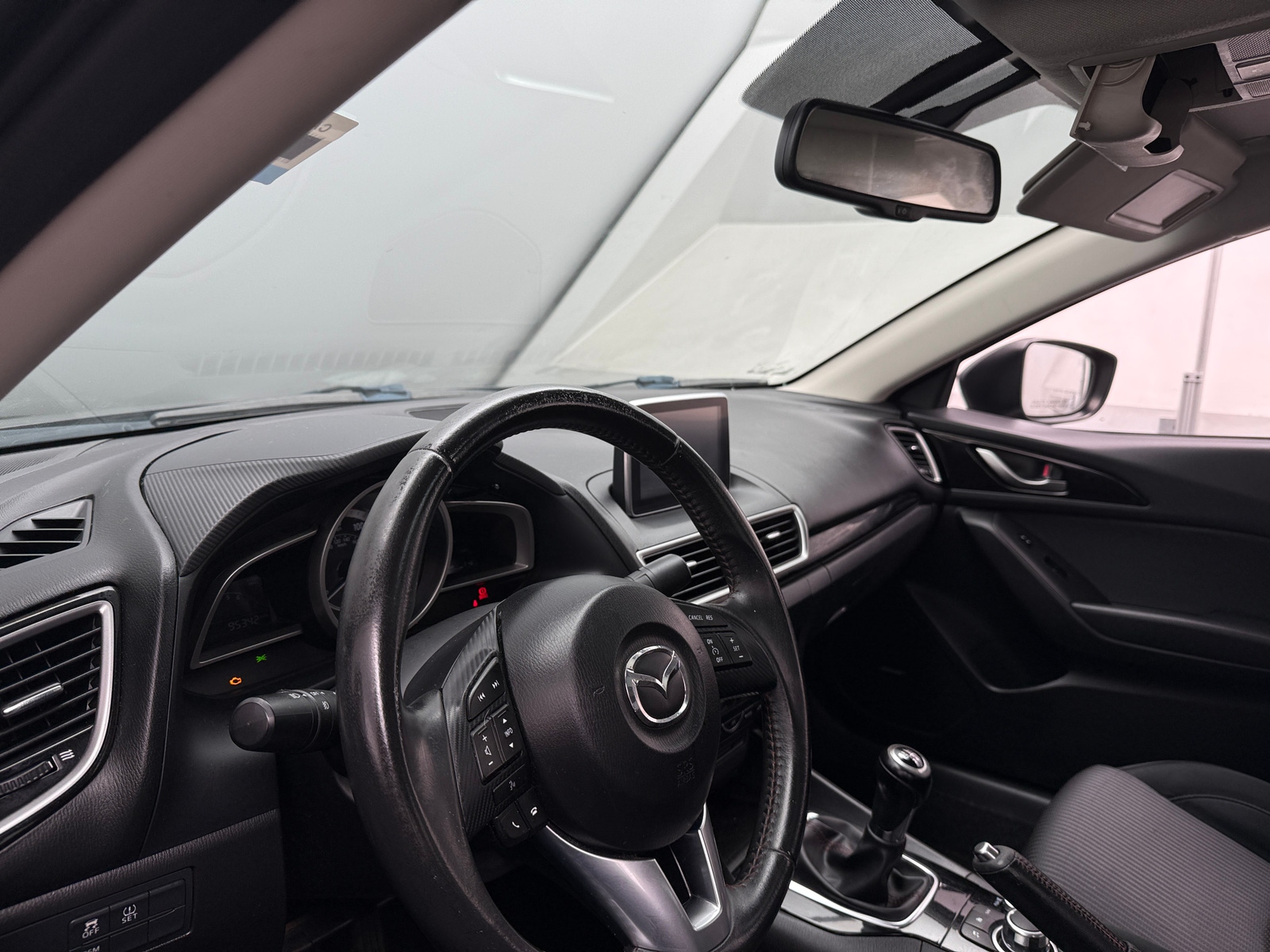 Thumbnail: 2016 Mazda Mazda3 - 3