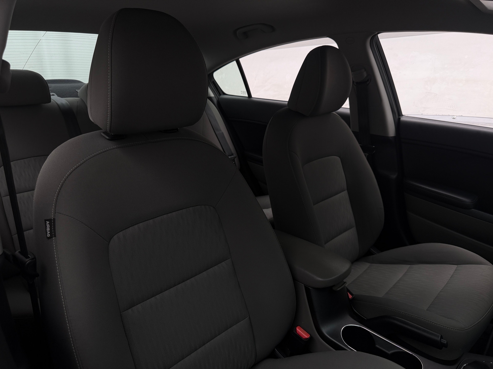 Thumbnail: 2016 Kia Forte - 2