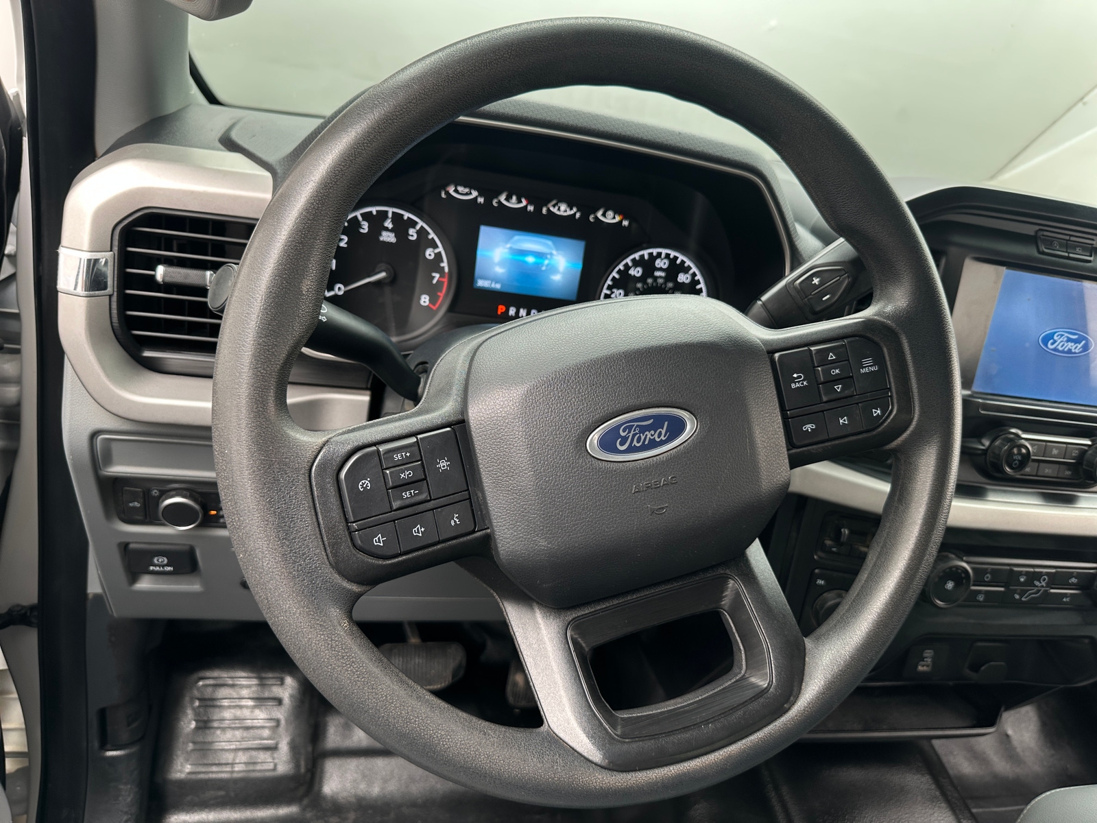 Thumbnail: 2022 Ford Econoline - 5