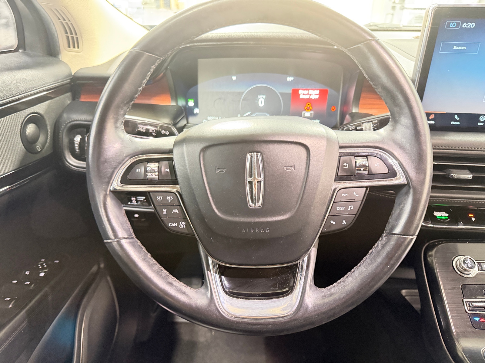 Thumbnail: 2021 Lincoln Nautilus - 4