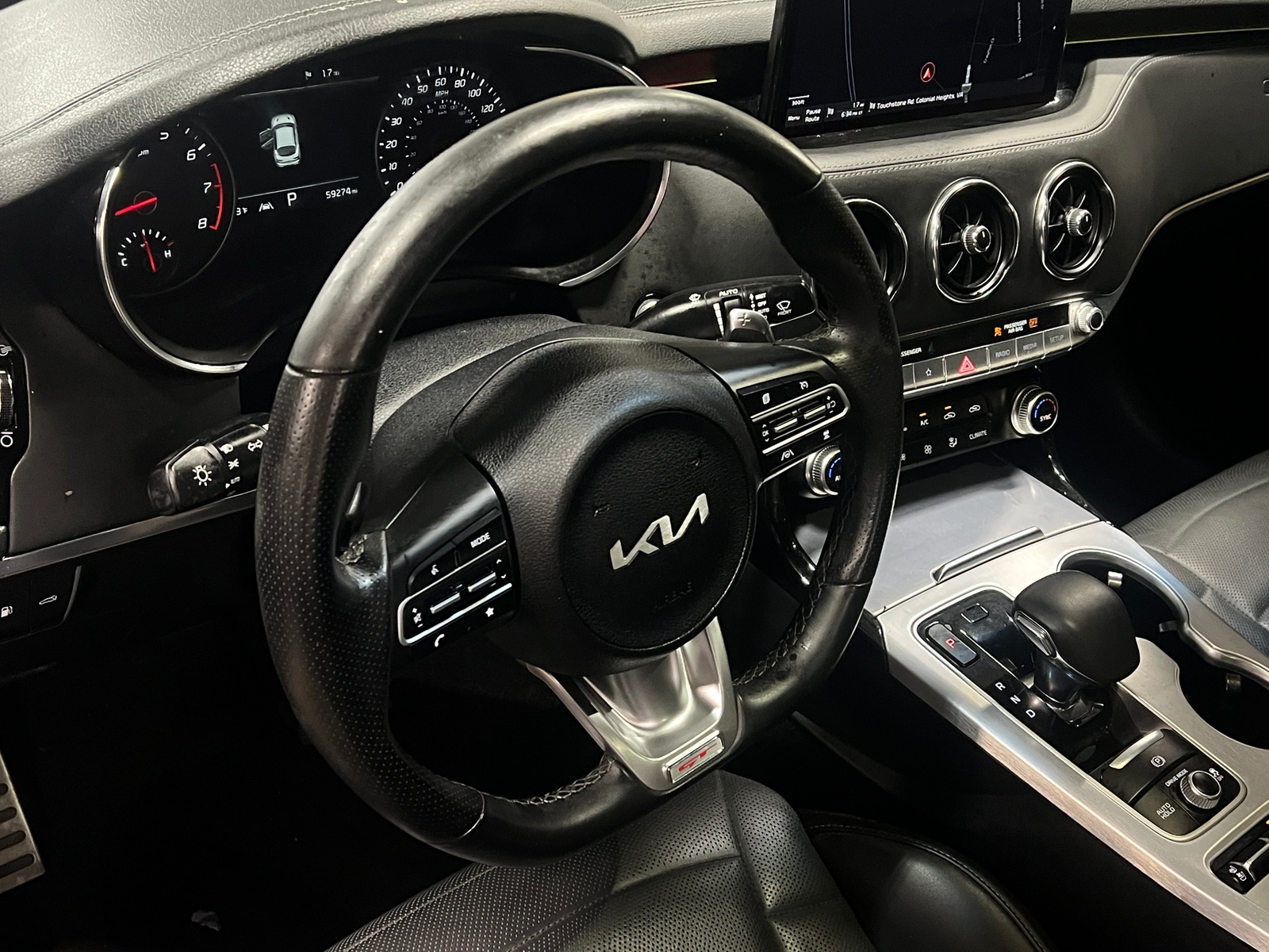 Thumbnail: 2022 Kia Stinger - 4