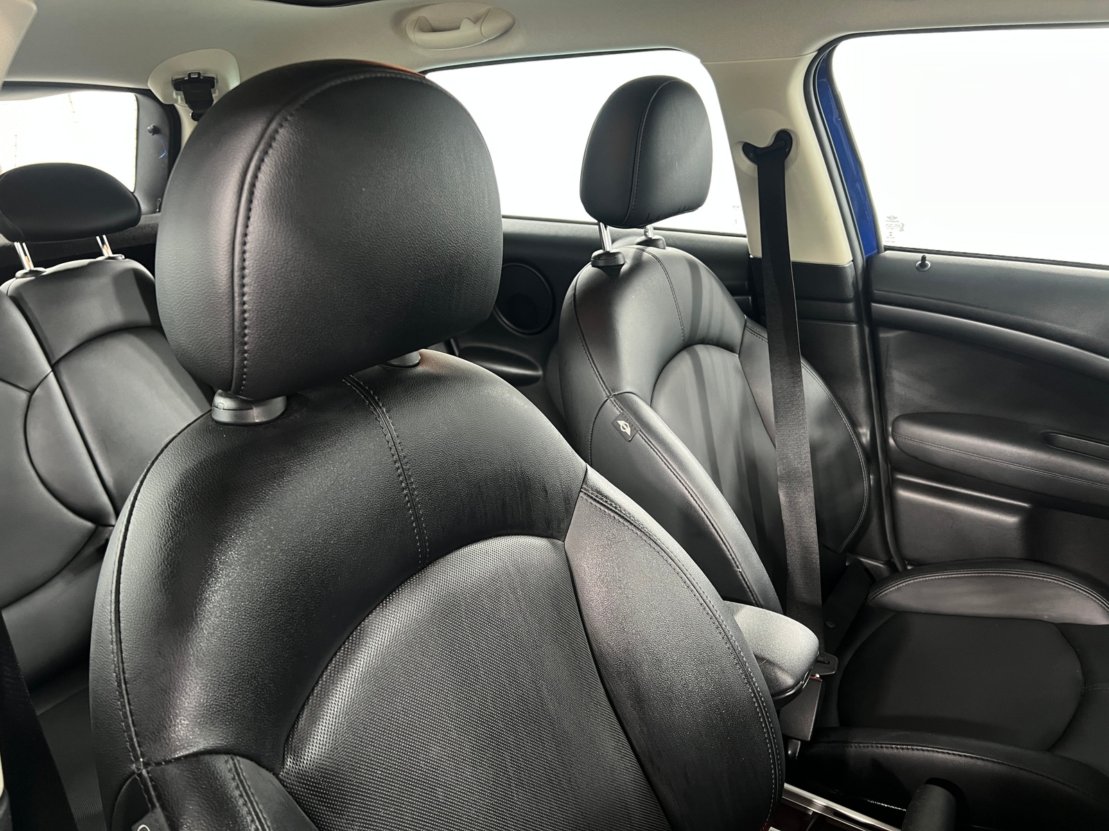 Thumbnail: 2015 MINI Cooper Countryman - 2