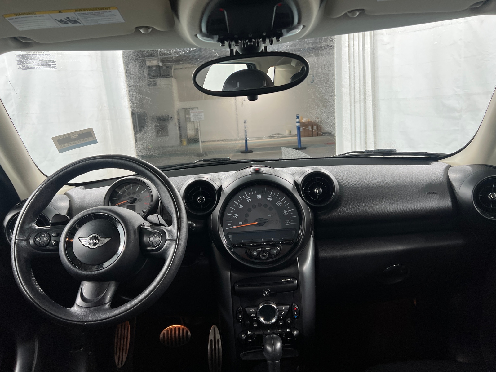Thumbnail: 2015 MINI Cooper Countryman - 3