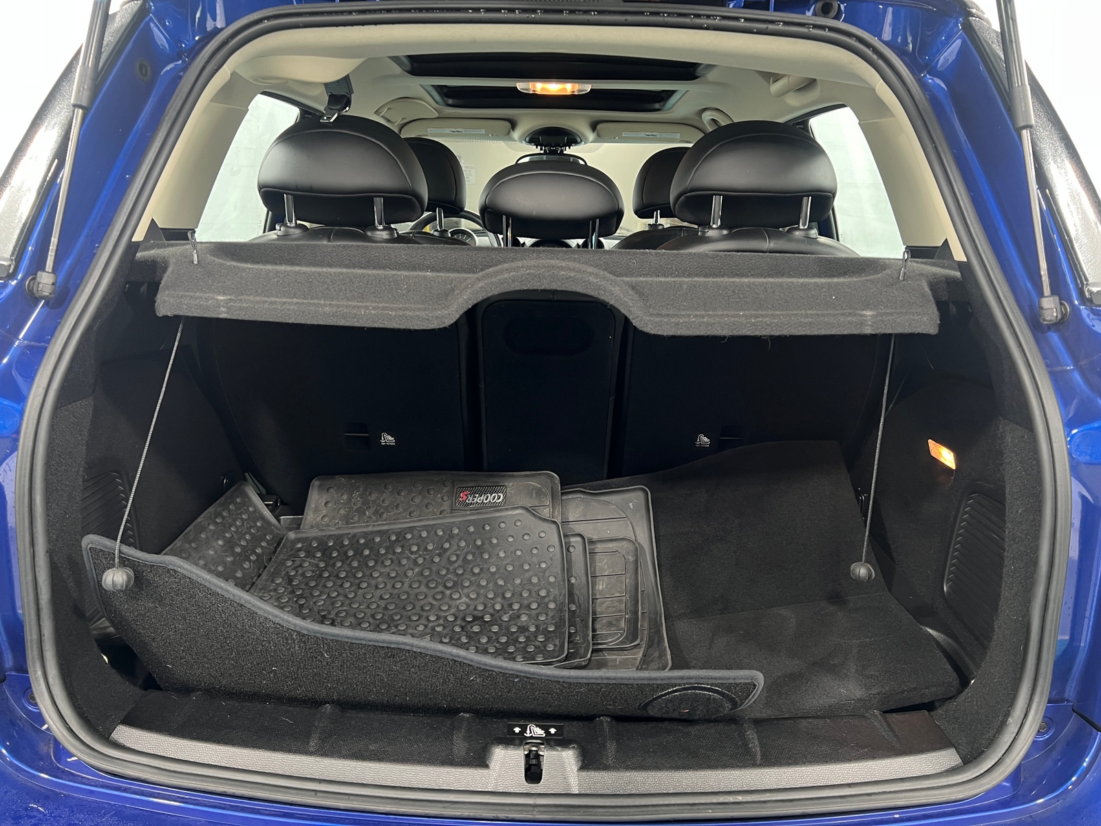 Thumbnail: 2015 MINI Cooper Countryman - 7