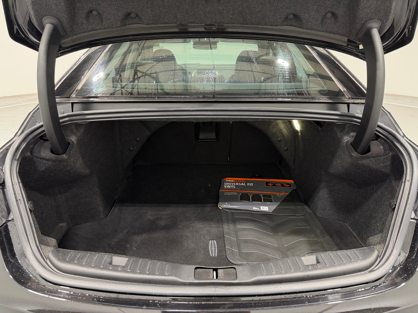 Thumbnail: 2013 Lincoln MKZ - 6