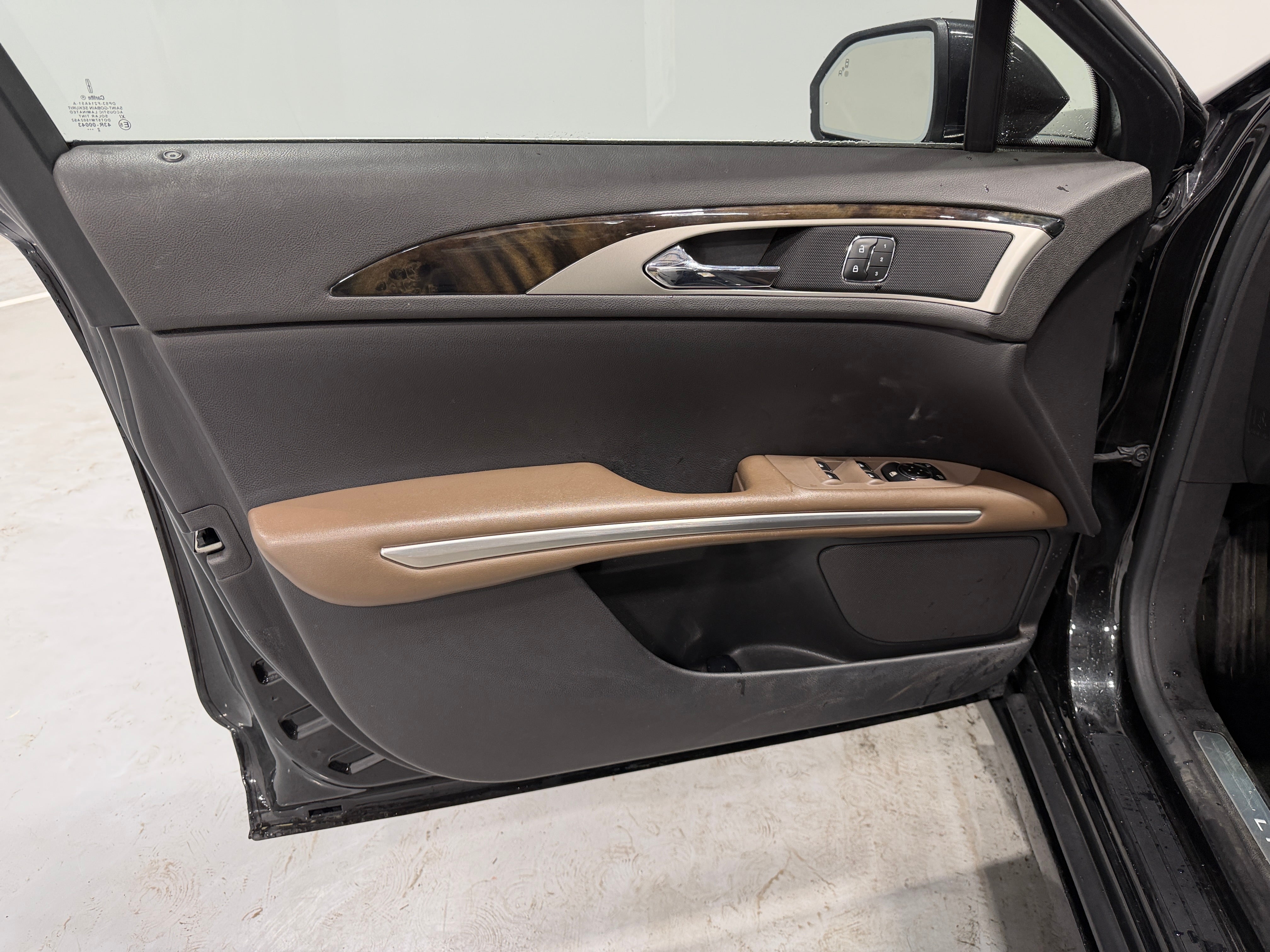 Used 2013 Lincoln MKZ Base with VIN 3LN6L2GK3DR822703 for sale in Pewaukee, WI
