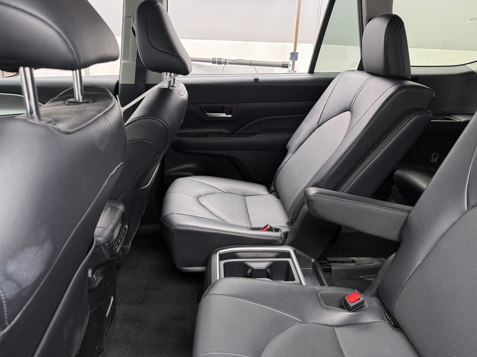 Thumbnail: 2025 Toyota Grand Highlander - 6