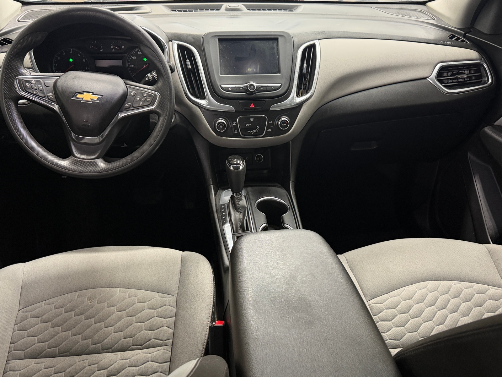 Thumbnail: 2020 Chevrolet Equinox - 3