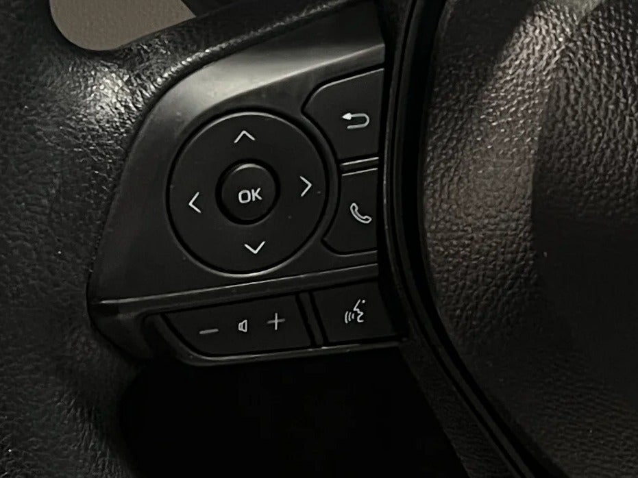 2026 Toyota Corolla Cross L - Photo 14