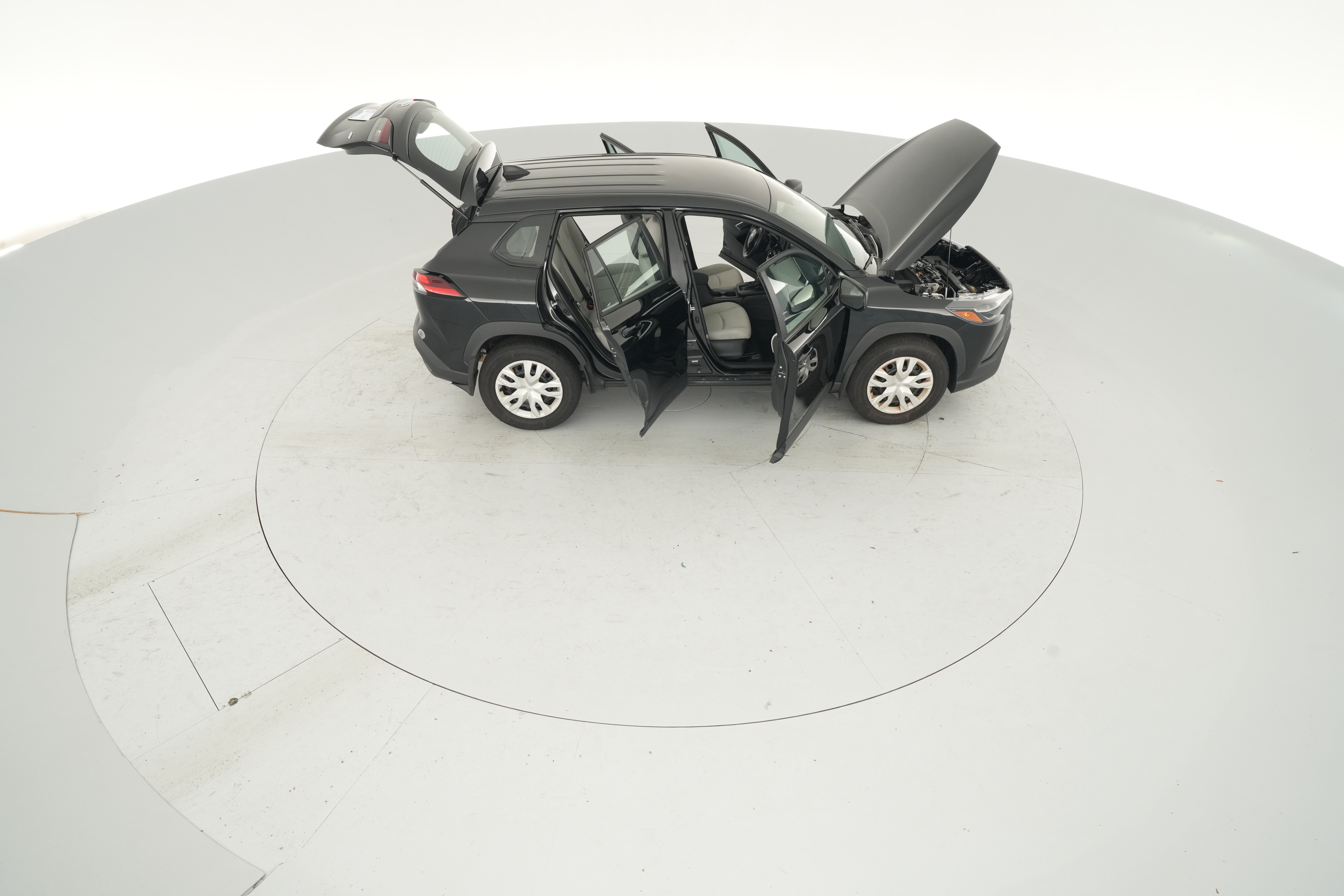 2026 Toyota Corolla Cross L - Photo 47