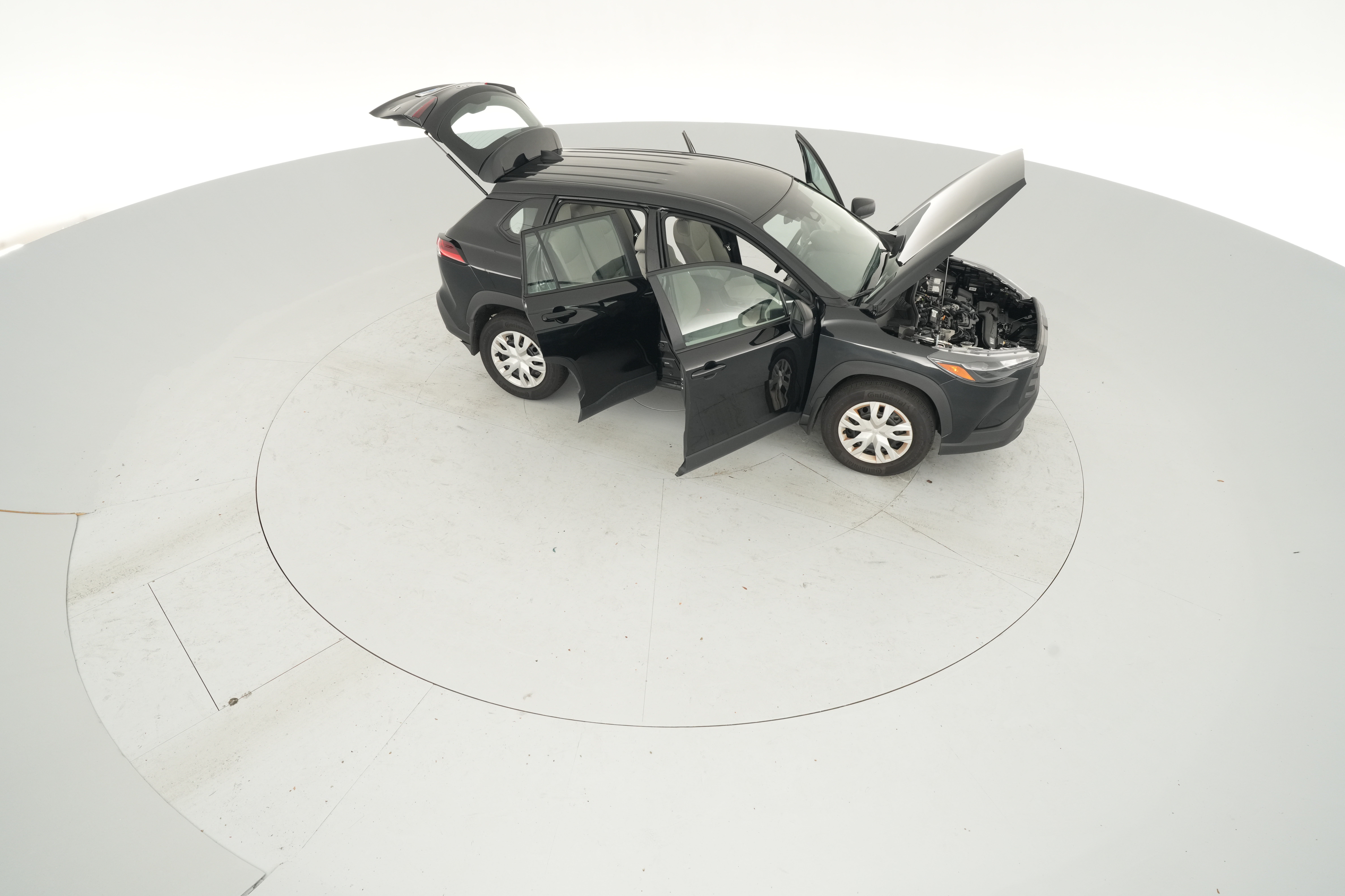 2026 Toyota Corolla Cross L - Photo 48