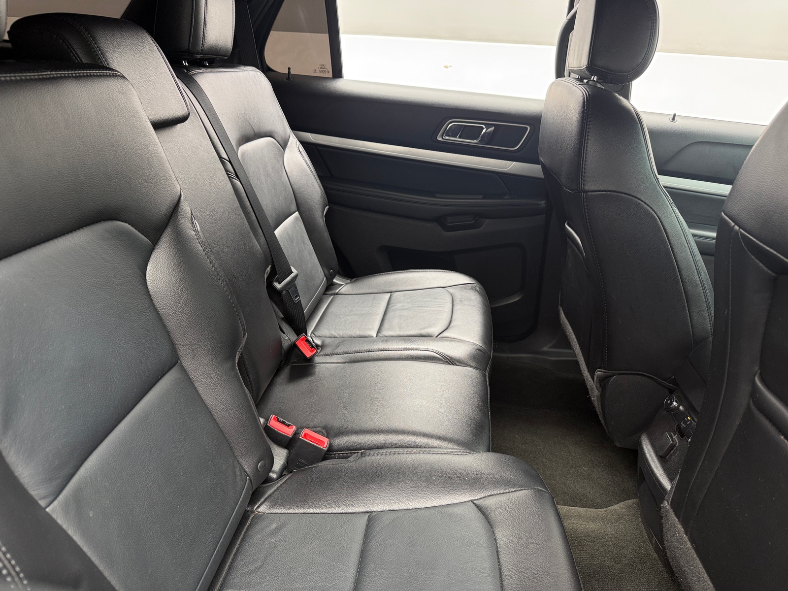 Thumbnail: 2017 Ford Explorer - 5