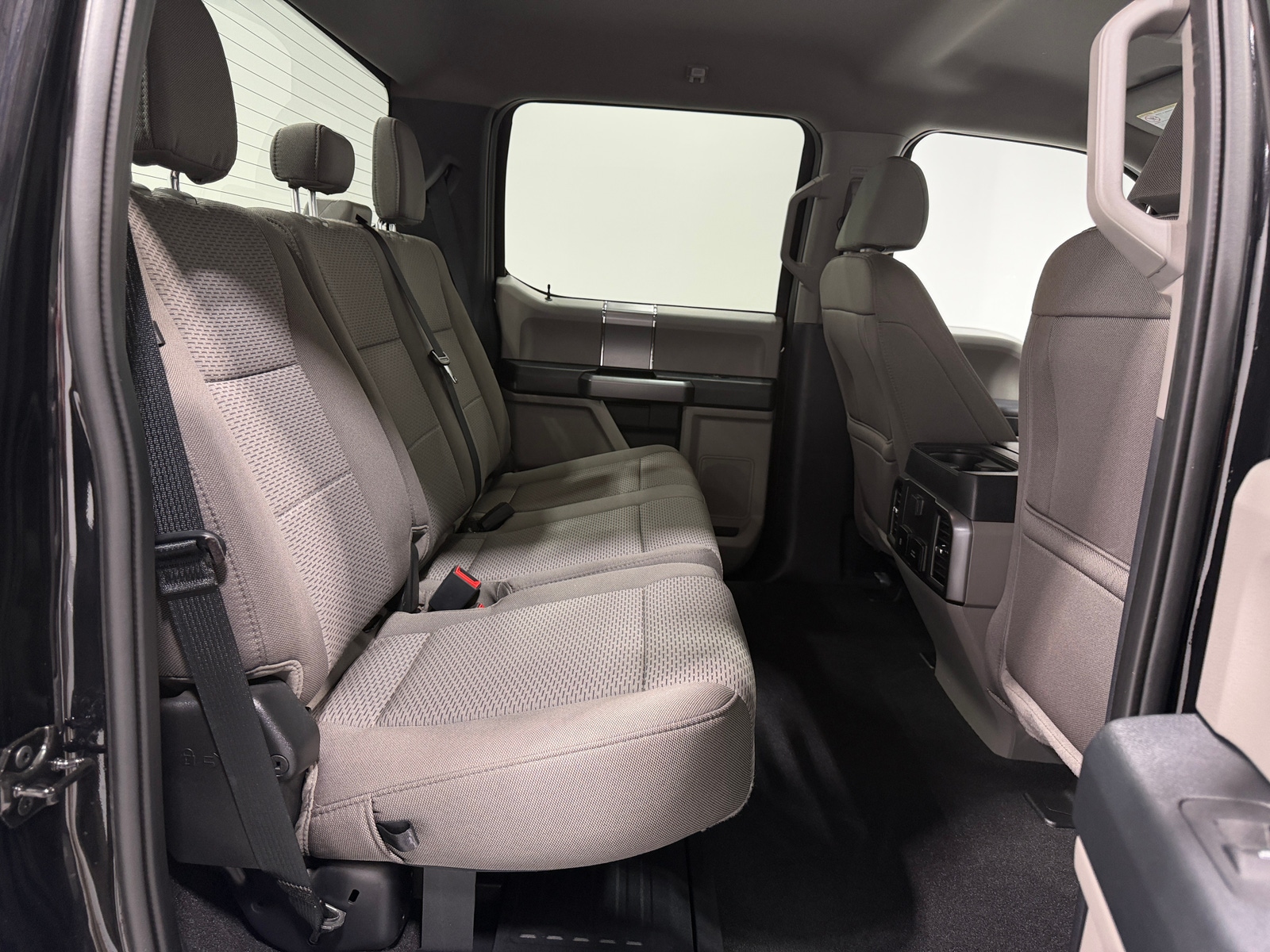 Thumbnail: 2020 Ford Econoline - 6