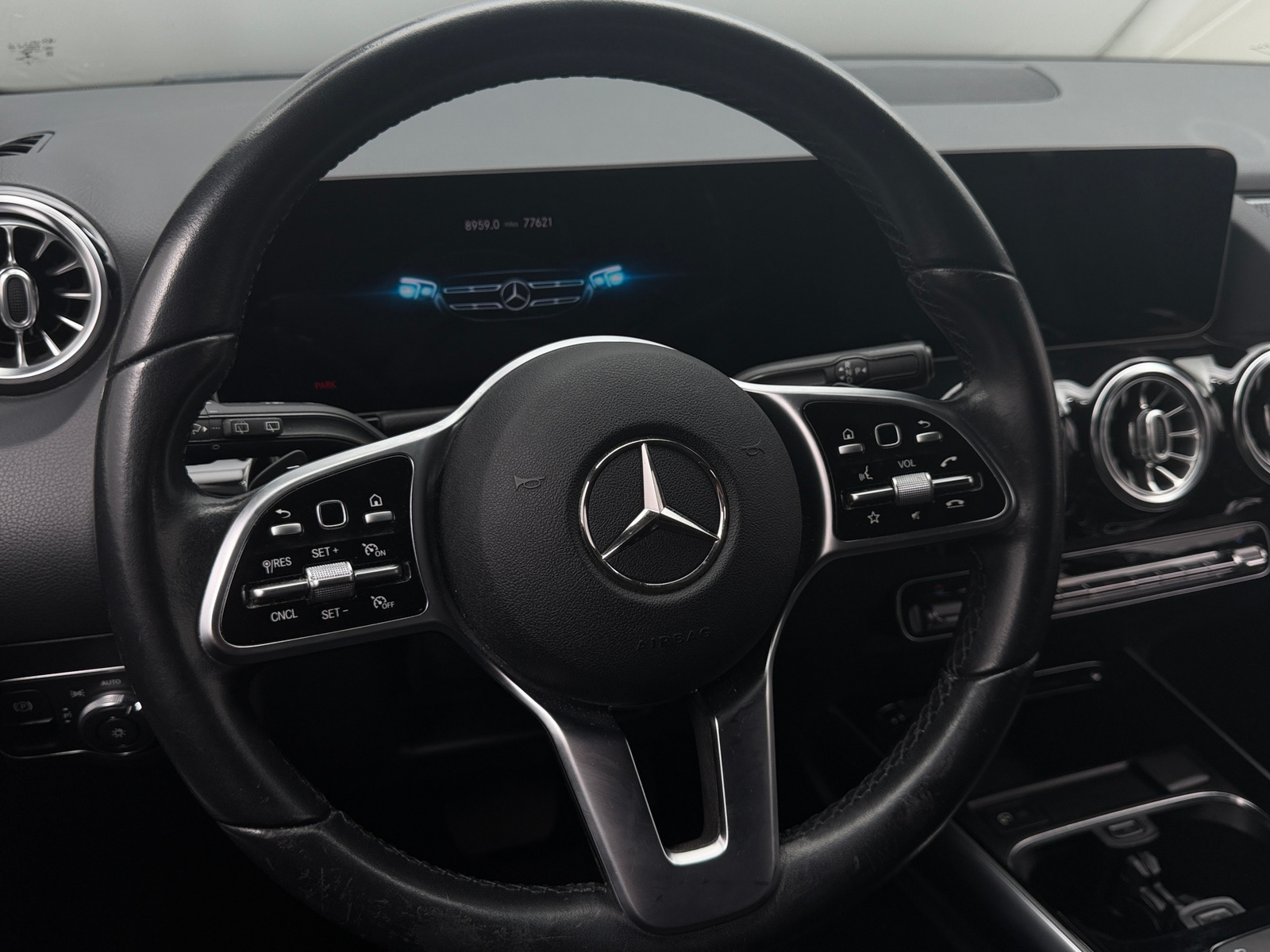 Thumbnail: 2021 Mercedes-Benz GLA - 4