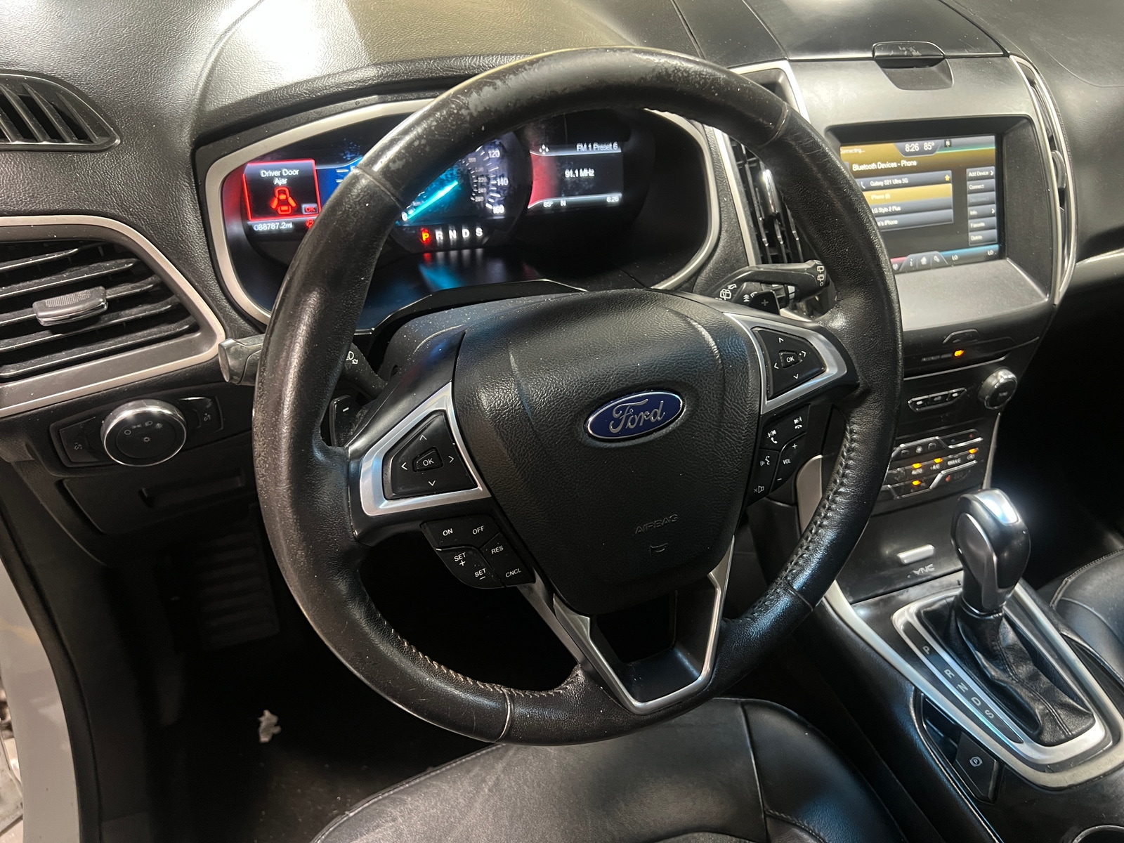 Thumbnail: 2015 Ford Edge - 4