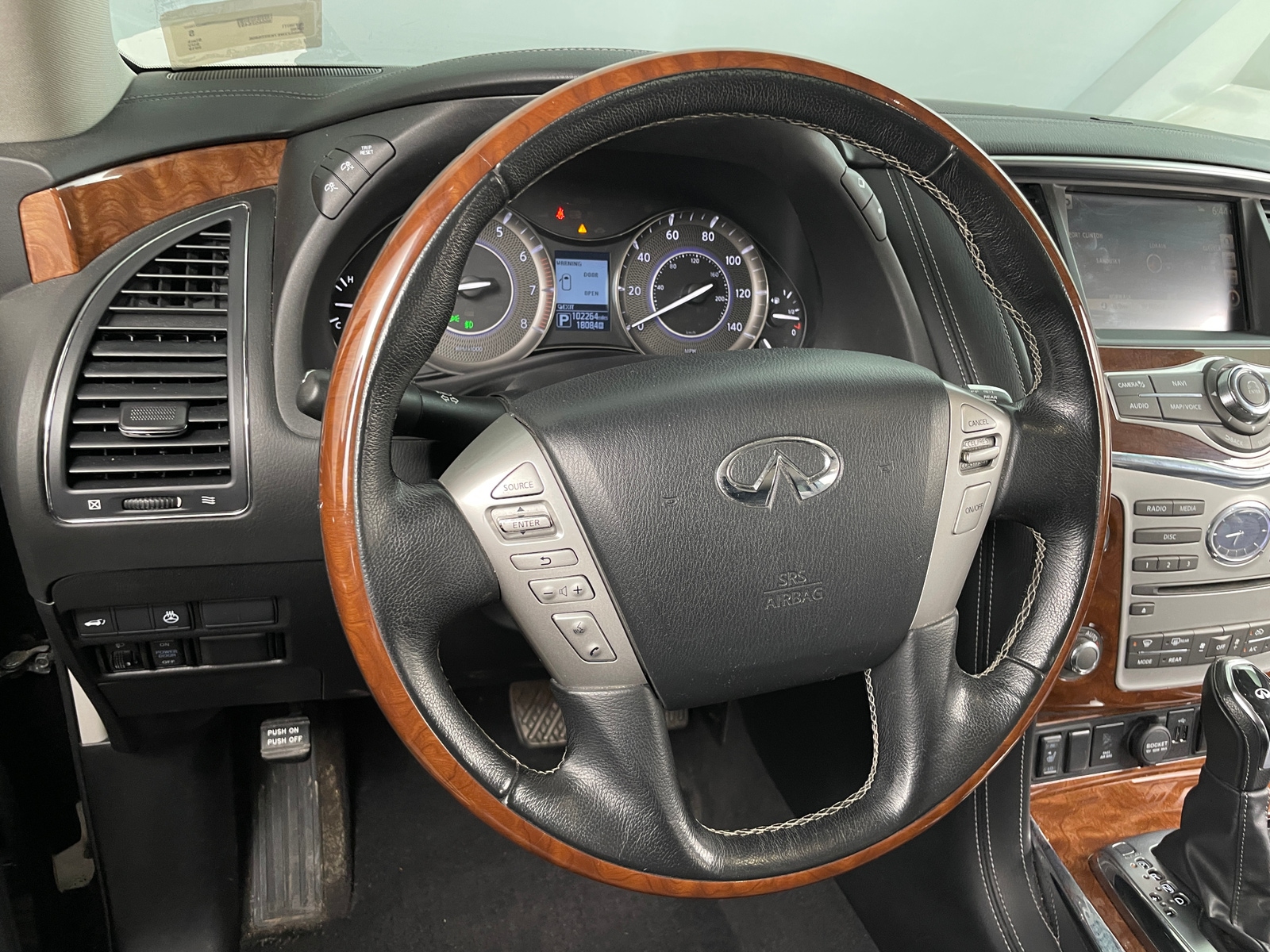 Thumbnail: 2019 INFINITI QX80 - 4