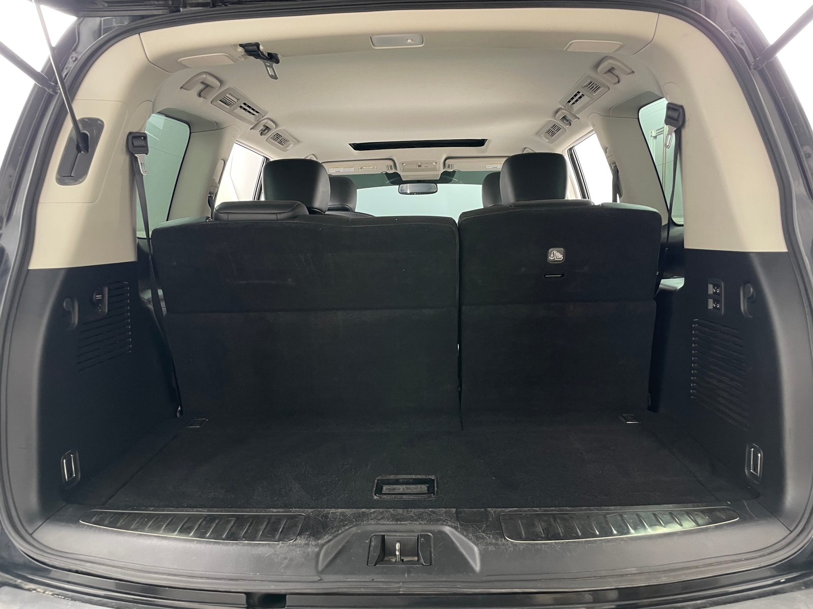 Thumbnail: 2019 INFINITI QX80 - 6