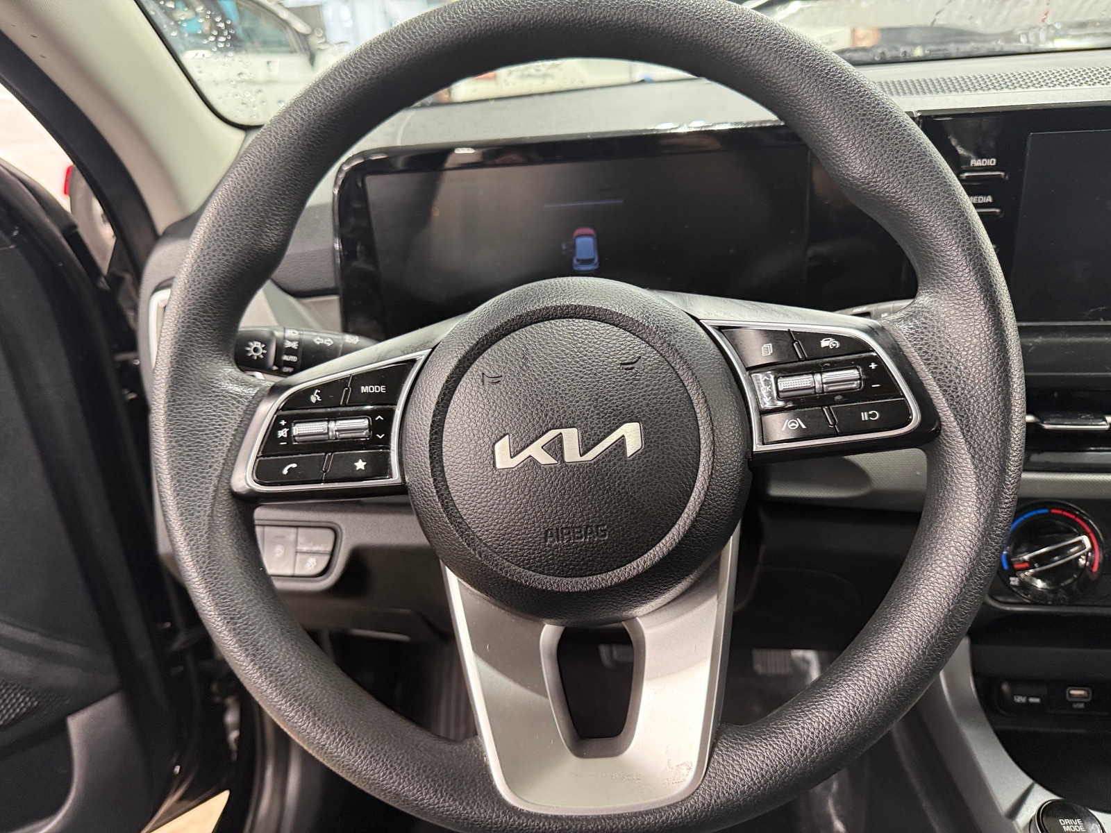Thumbnail: 2024 Kia Seltos - 5