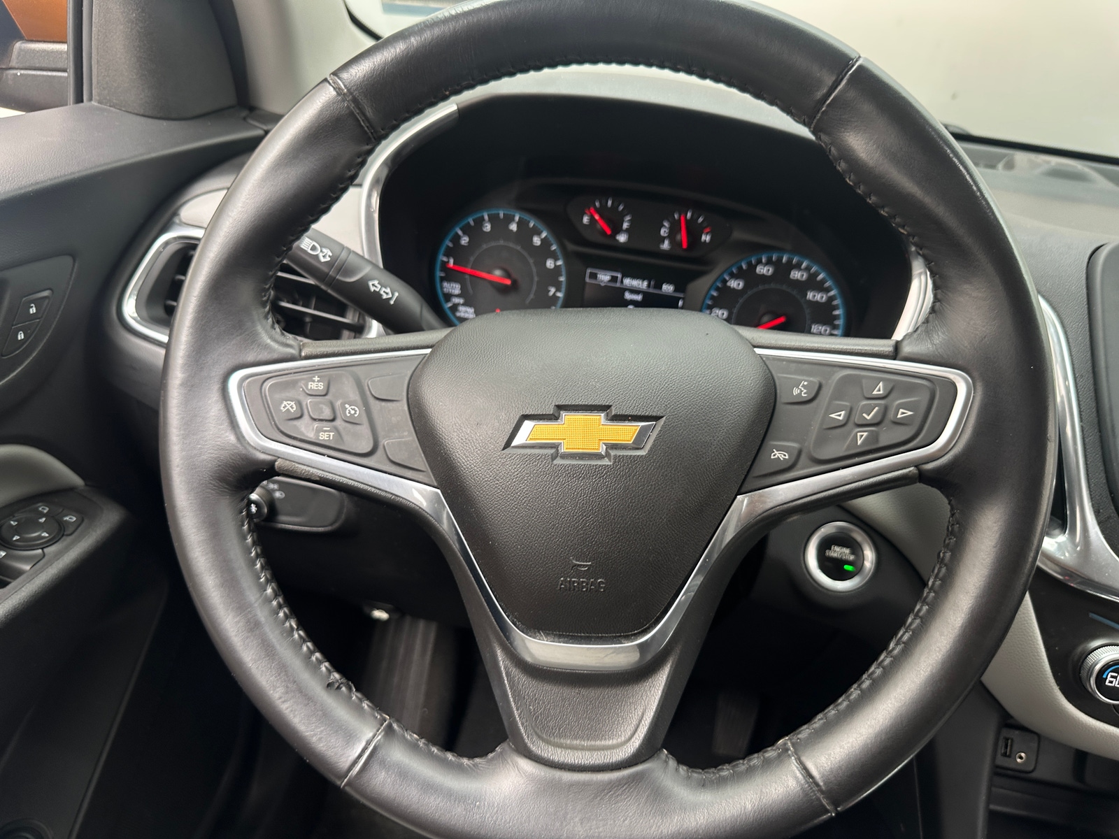 Thumbnail: 2018 Chevrolet Equinox - 5