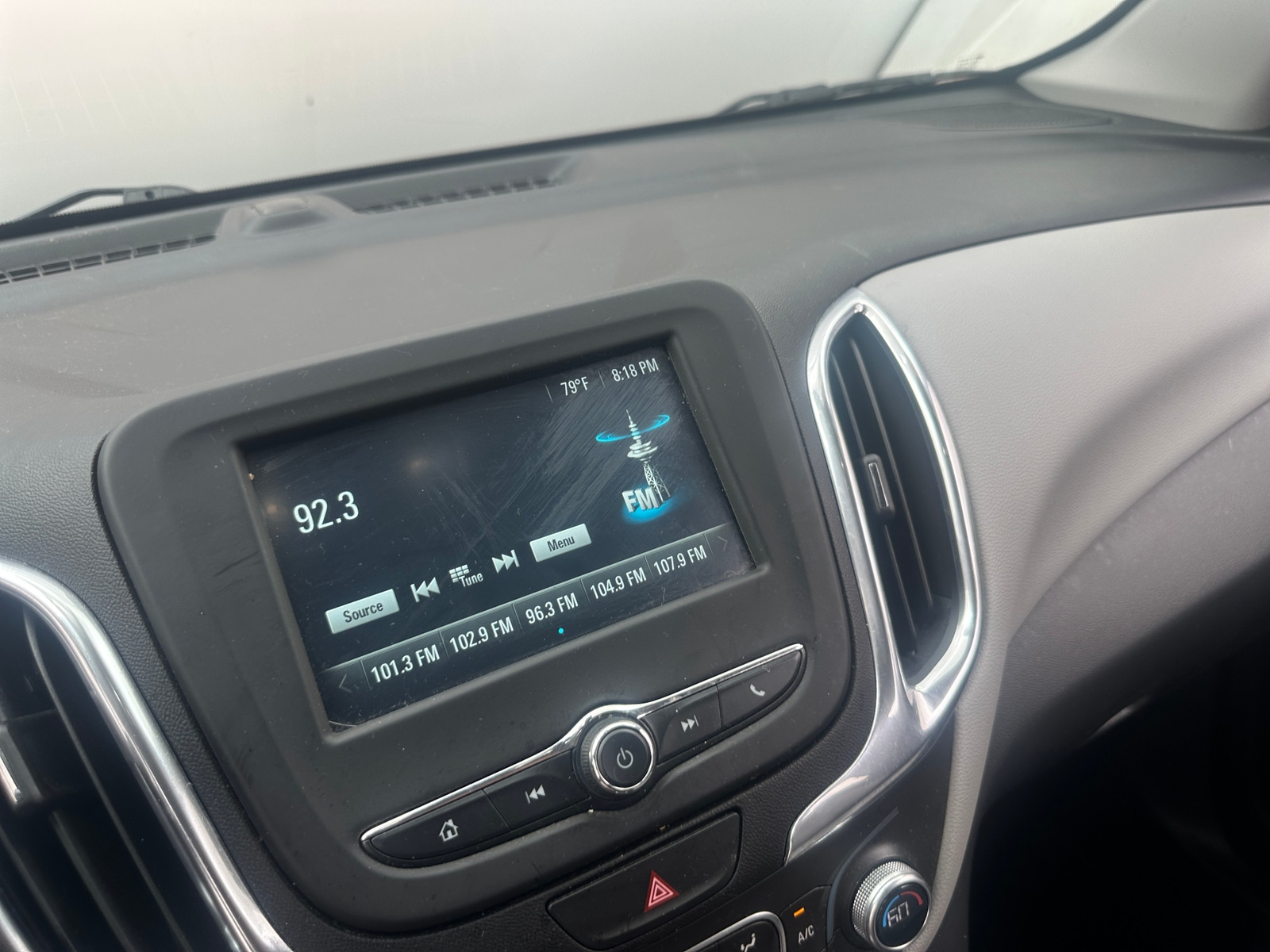Thumbnail: 2018 Chevrolet Equinox - 4