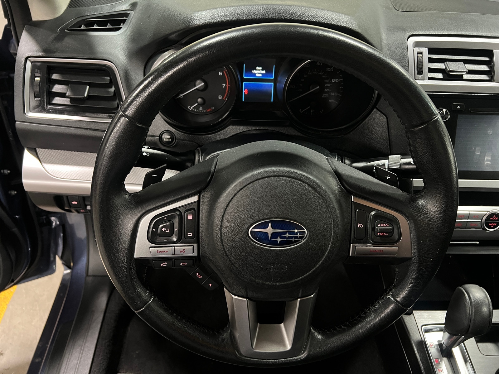 Thumbnail: 2015 Subaru Legacy - 5