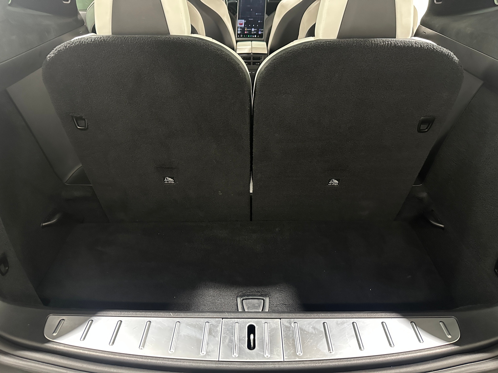 Thumbnail: 2018 Tesla Model X - 6