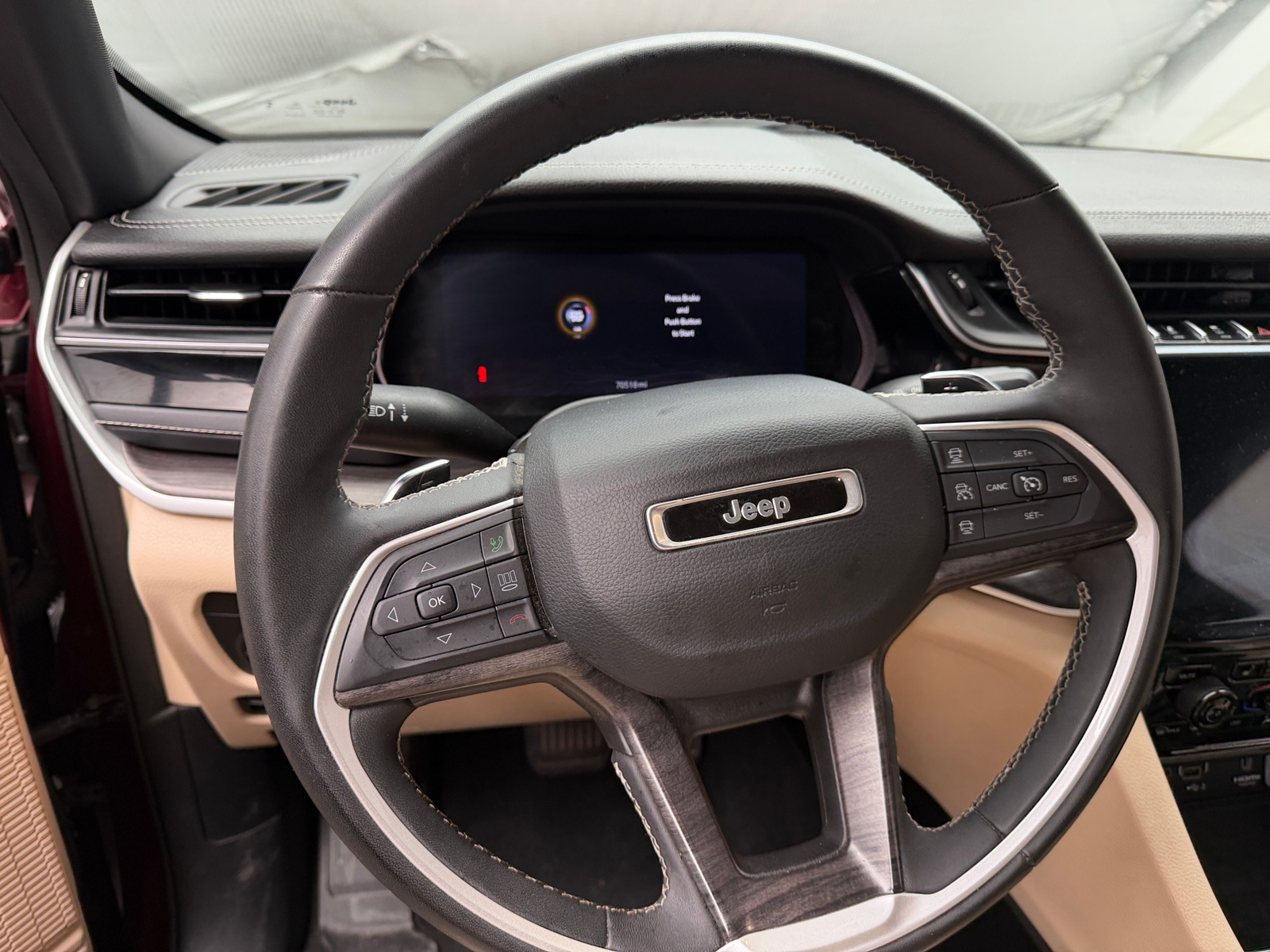 Thumbnail: 2023 Jeep Grand Cherokee - 4