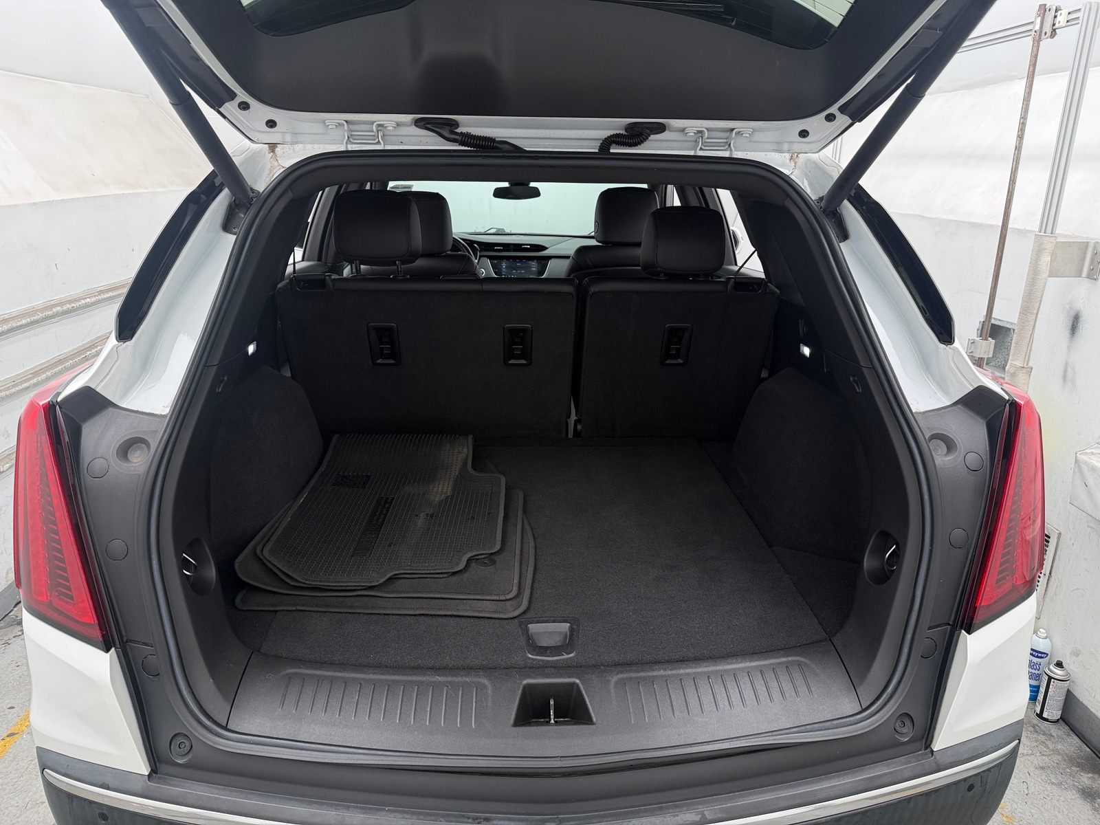 Thumbnail: 2020 Cadillac XT5 - 6