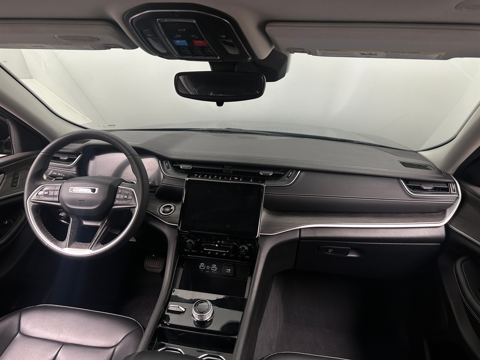 Thumbnail: 2023 Jeep Grand Cherokee L - 2