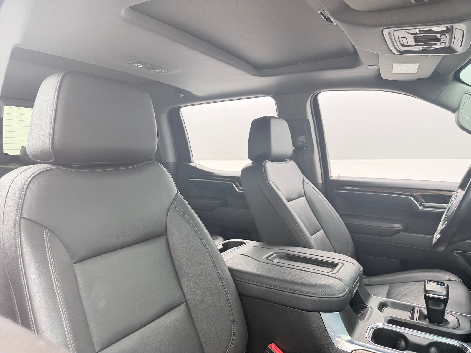 Thumbnail: 2022 Chevrolet Silverado 1500 - 2