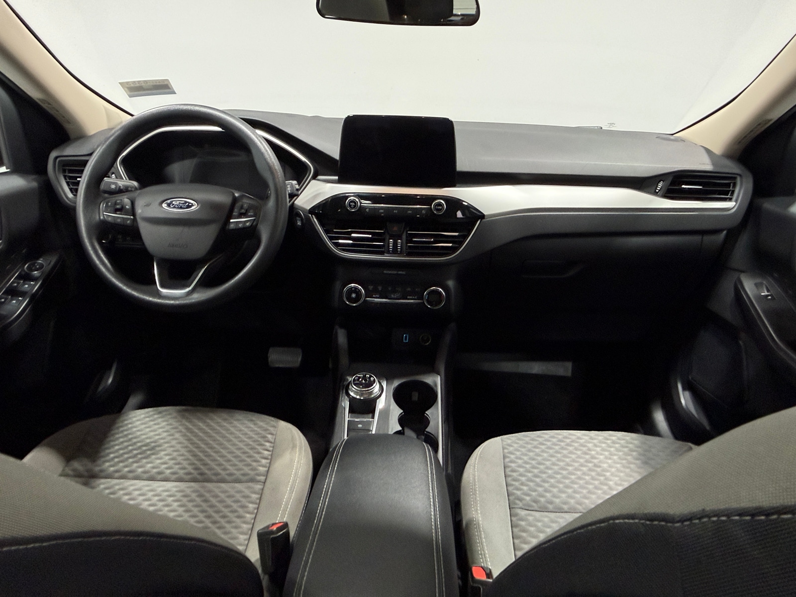 Thumbnail: 2020 Ford Escape - 3