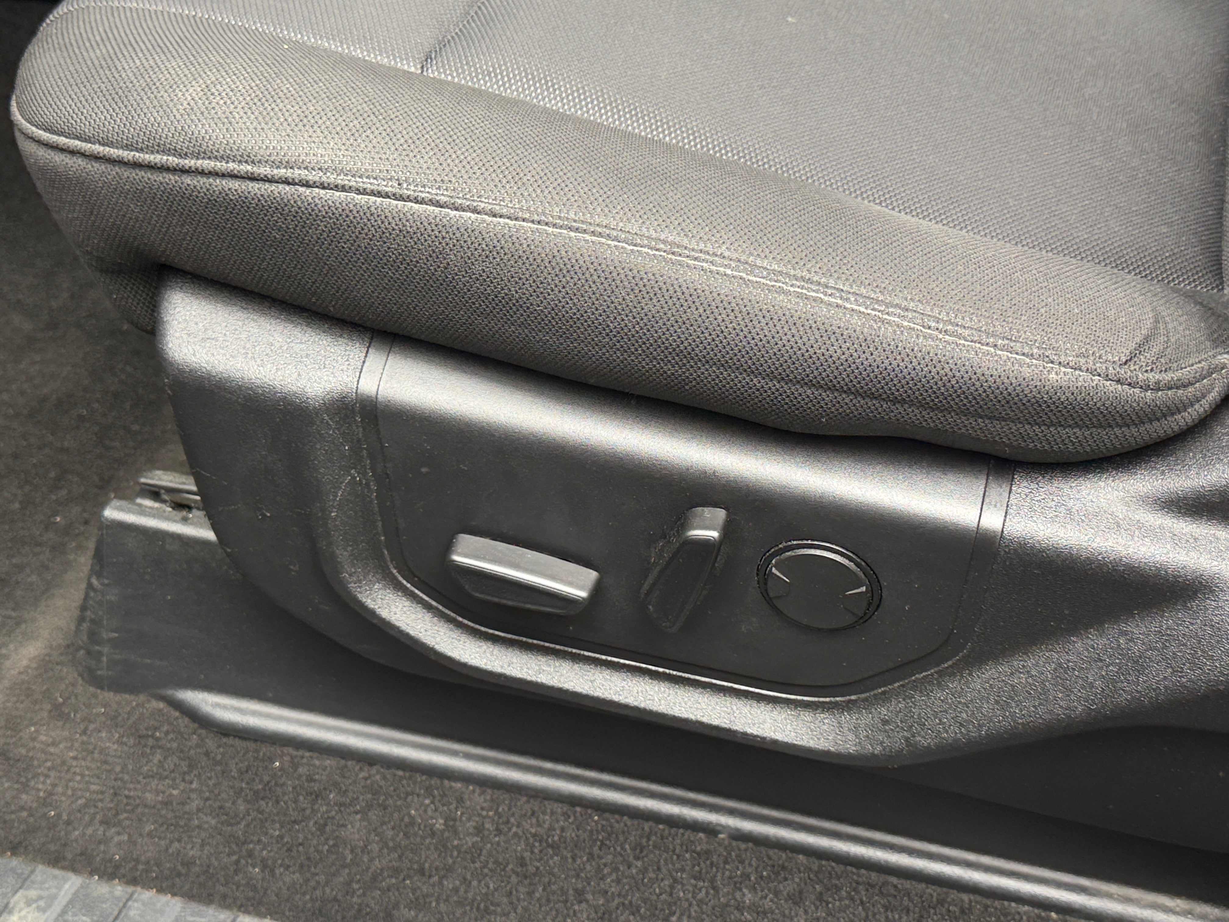 2019 Ford F-150 XLT - Photo 10