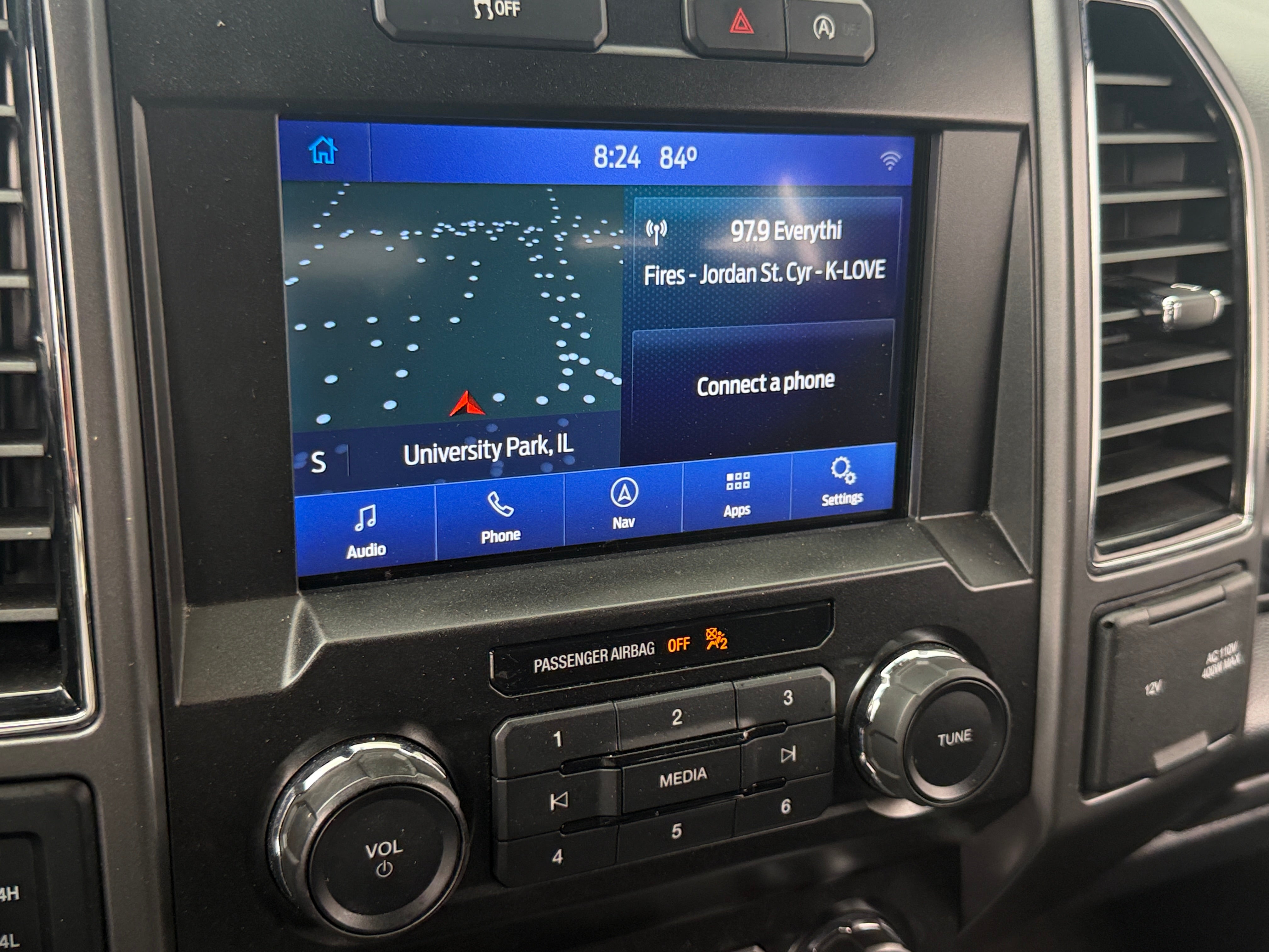 2019 Ford F-150 XLT - Photo 12
