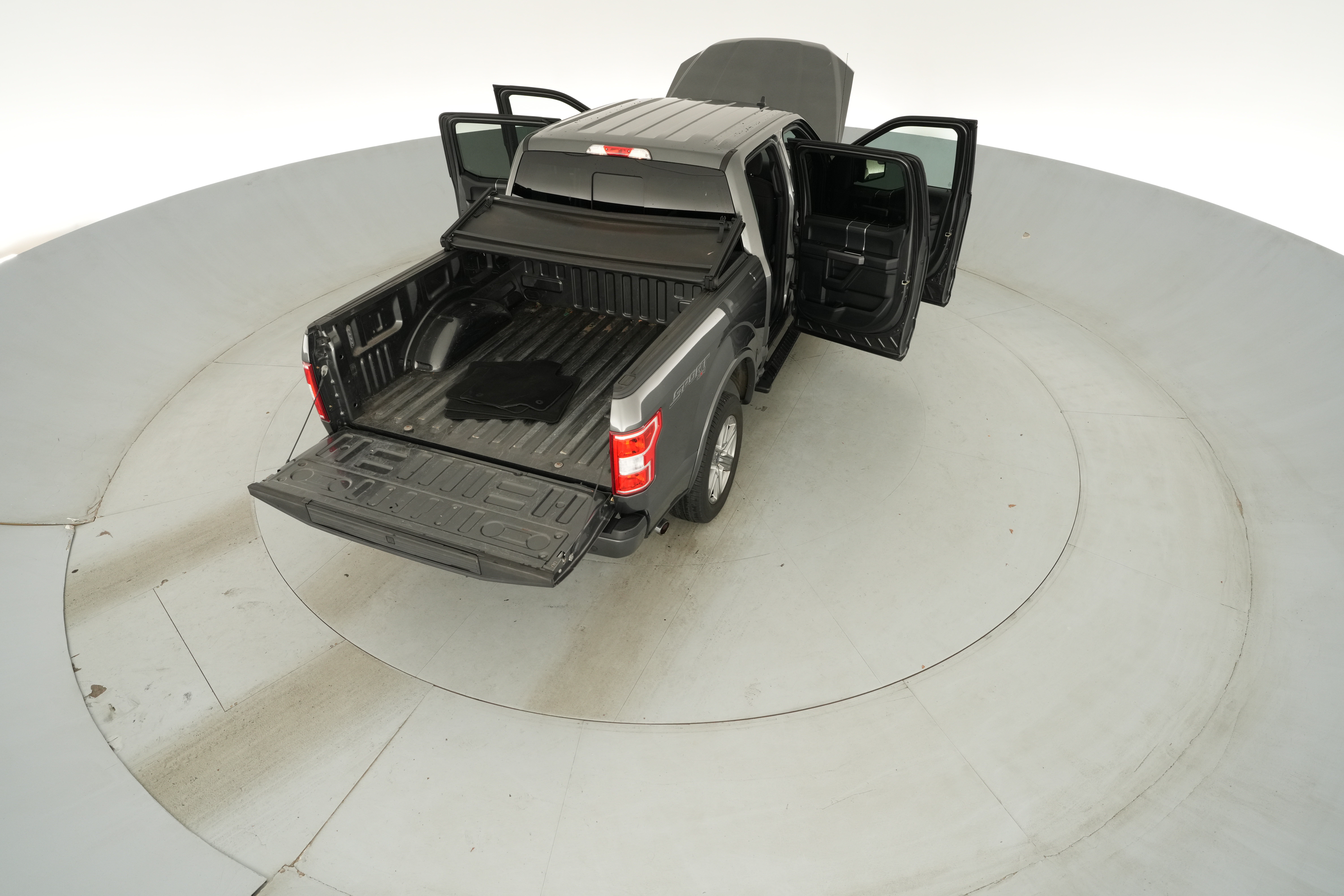 2019 Ford F-150 XLT - Photo 48