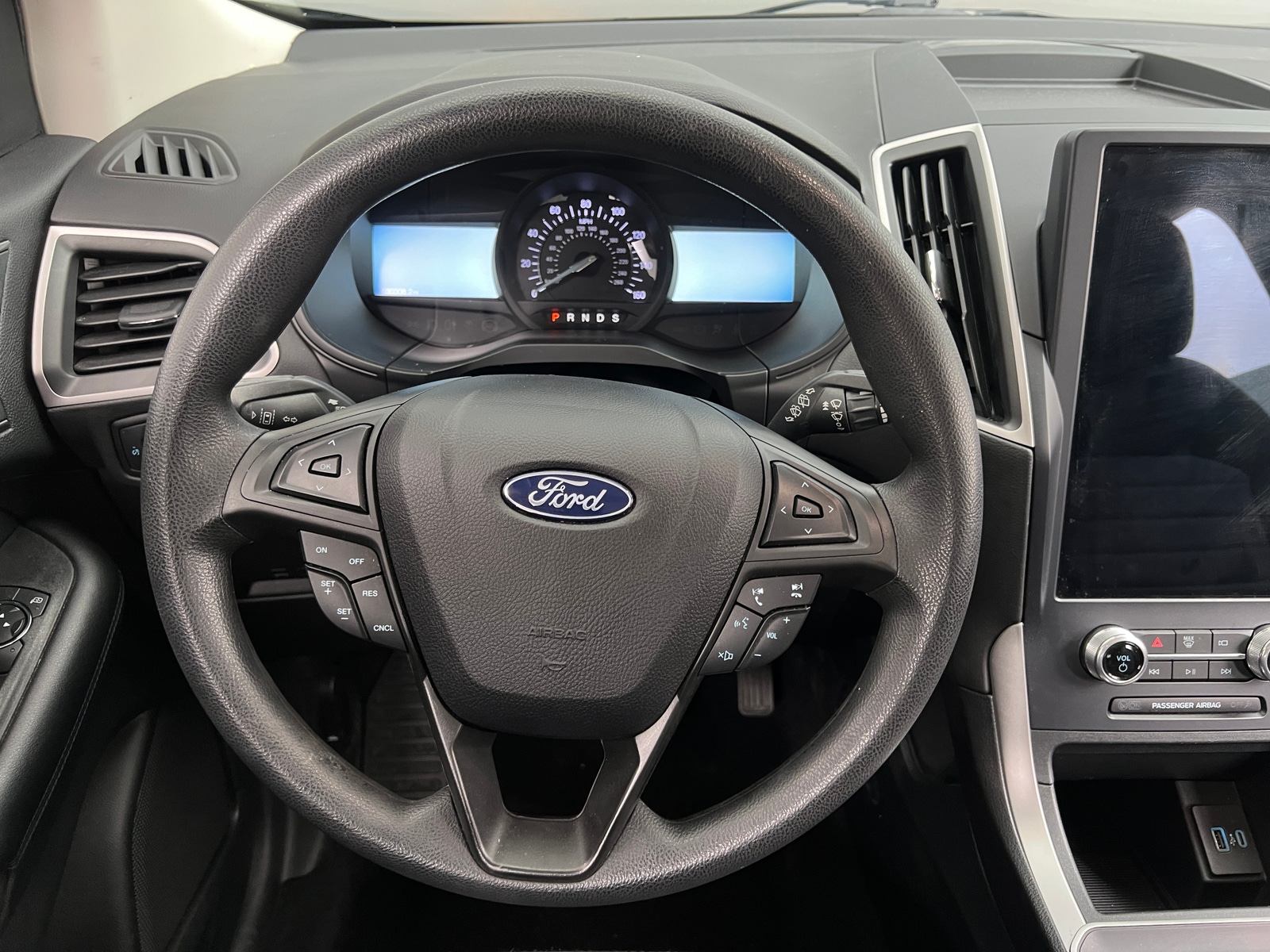 Thumbnail: 2022 Ford Edge - 5