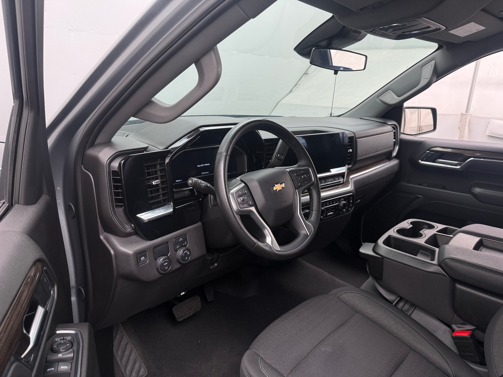 Thumbnail: 2025 Chevrolet Silverado 1500 - 3