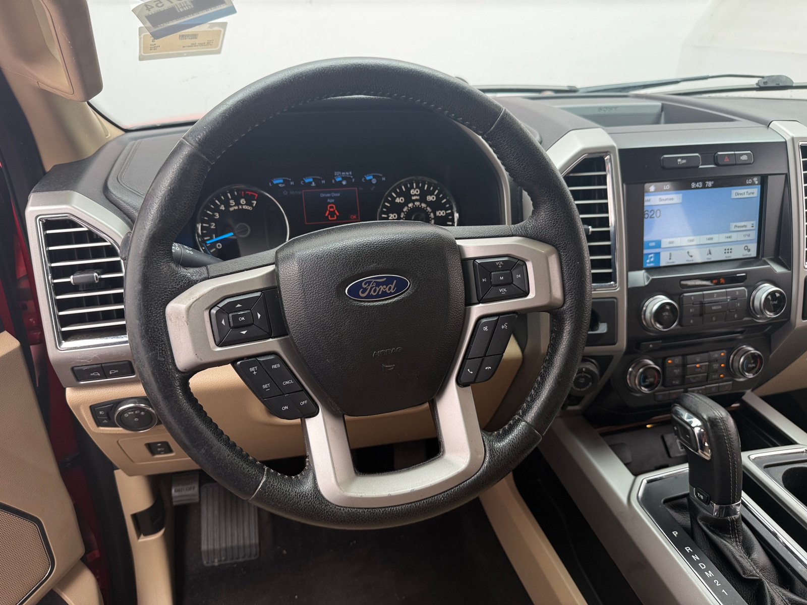 Thumbnail: 2016 Ford Econoline - 3