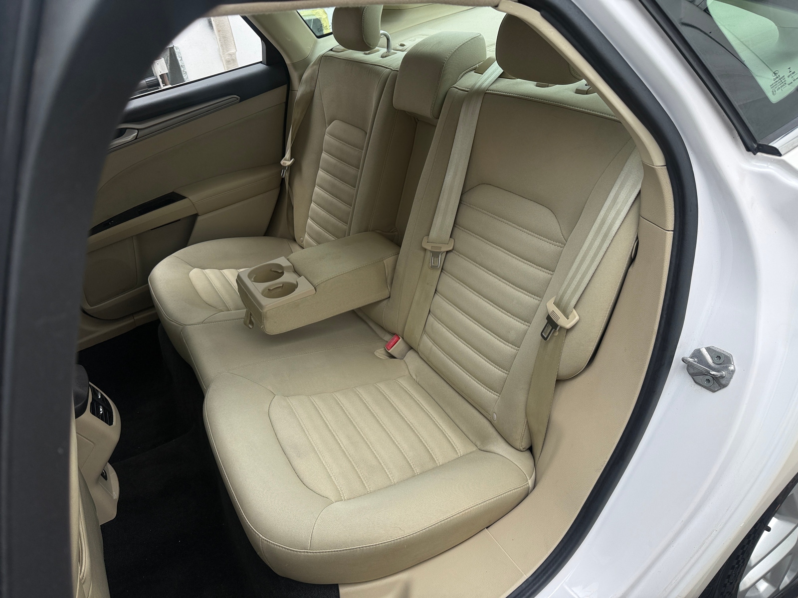Thumbnail: 2013 Ford Fusion - 6
