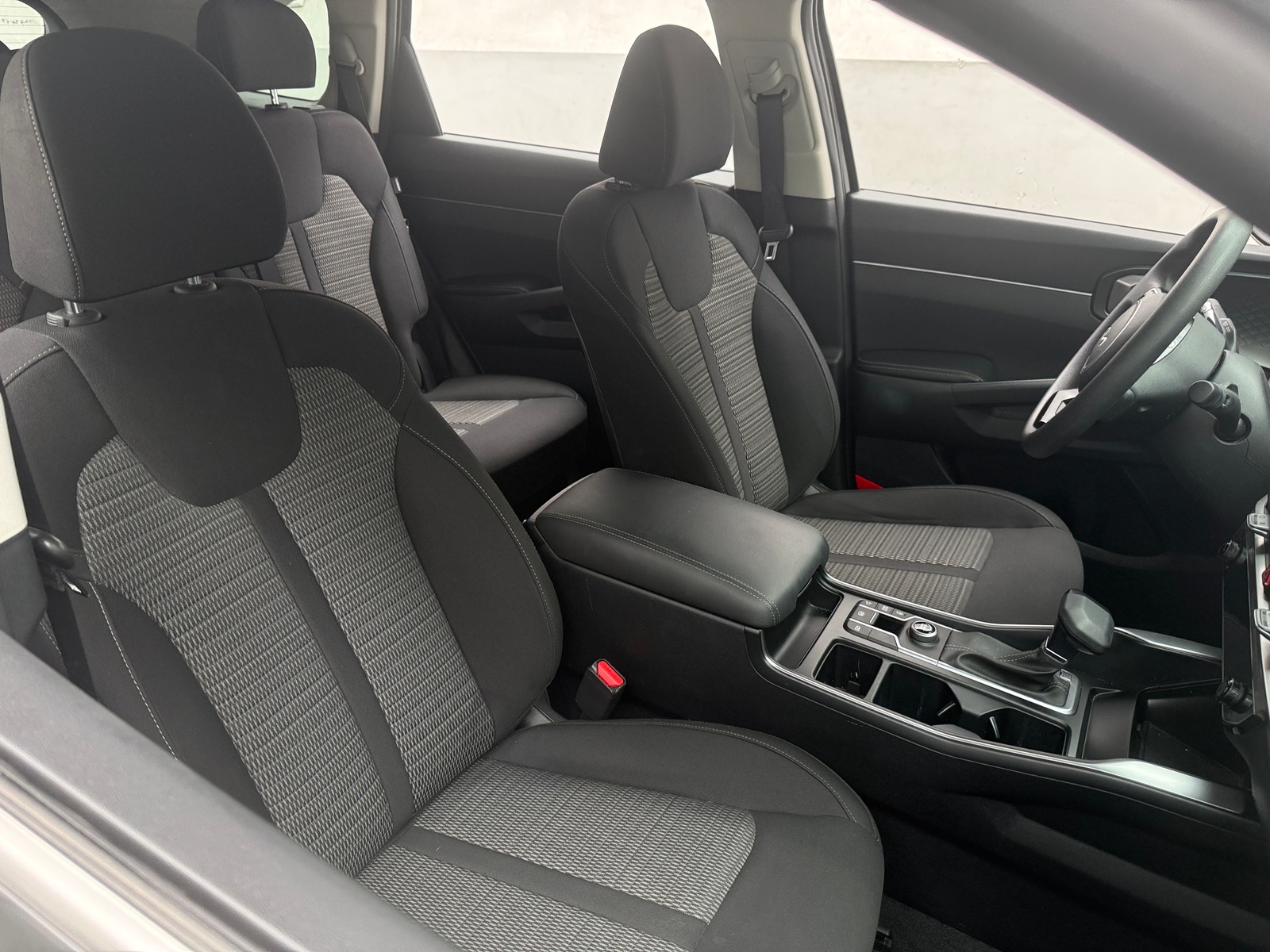 Thumbnail: 2024 Kia Sorento - 2
