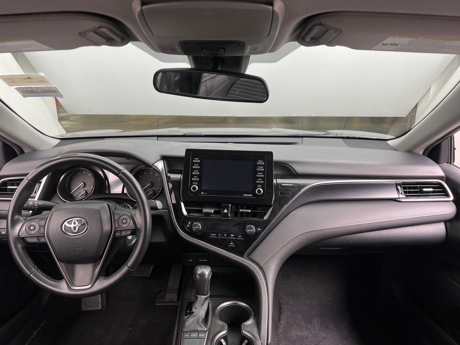 Thumbnail: 2022 Toyota Camry - 3