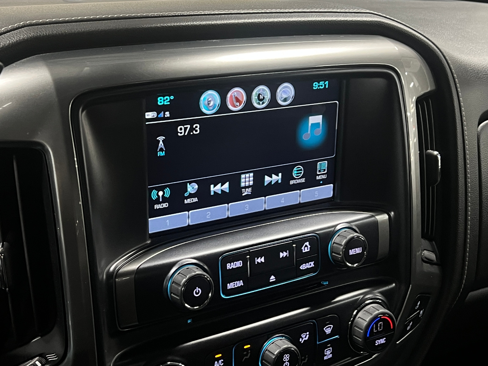 Thumbnail: 2019 Chevrolet Silverado 2500 - 3