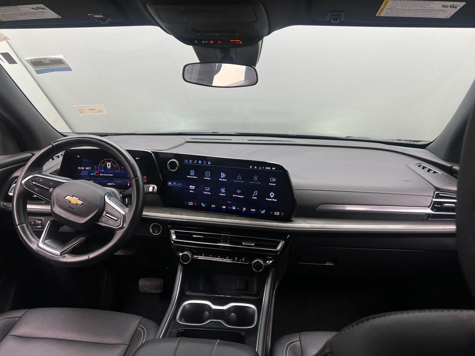 Thumbnail: 2025 Chevrolet Traverse - 2